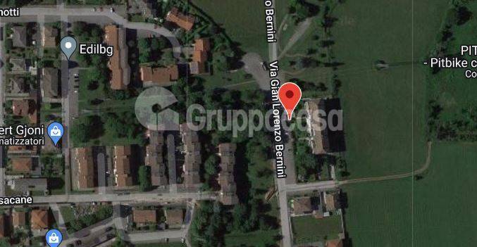 Box o garage in vendita a Magenta