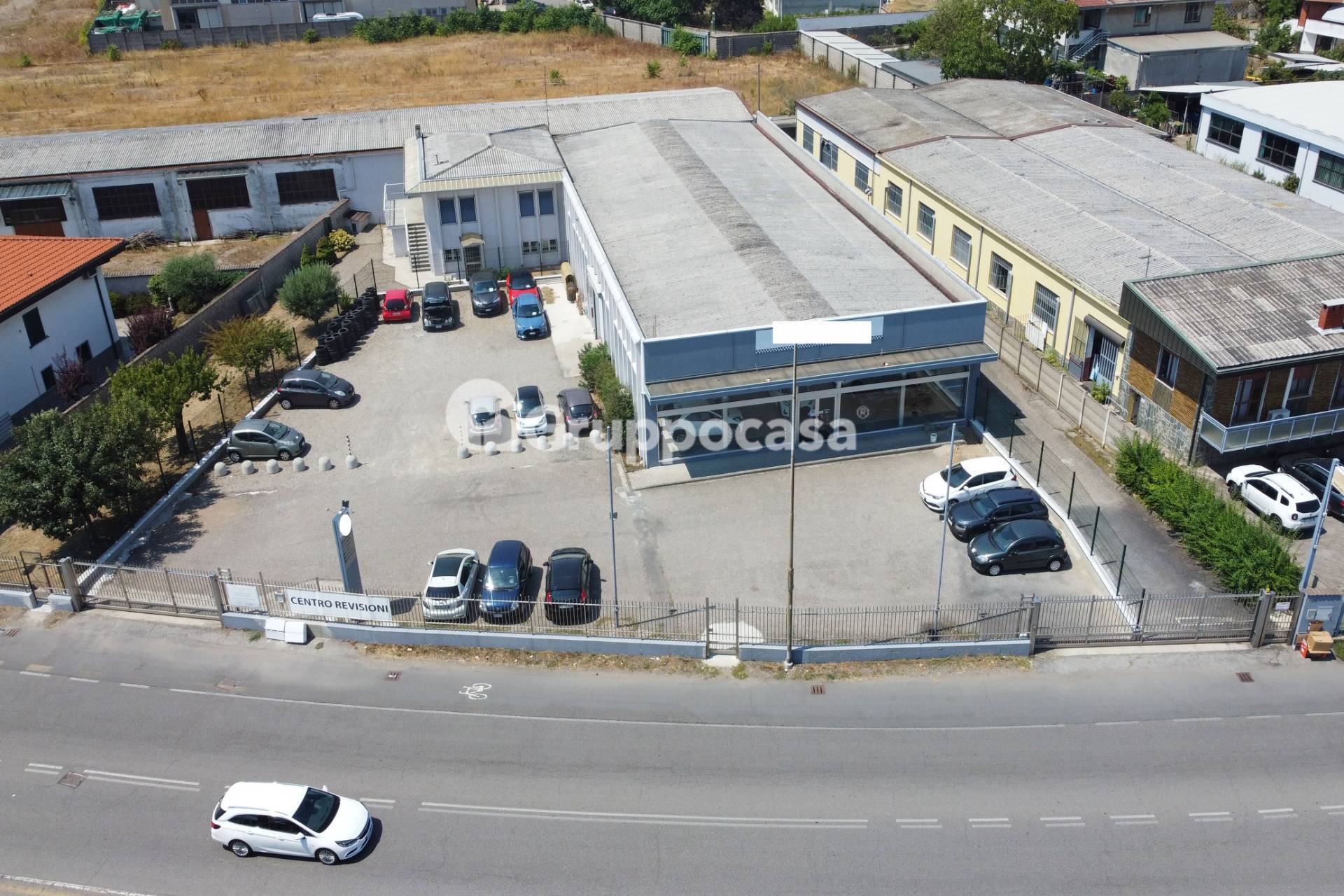 Capannone in vendita a Magenta