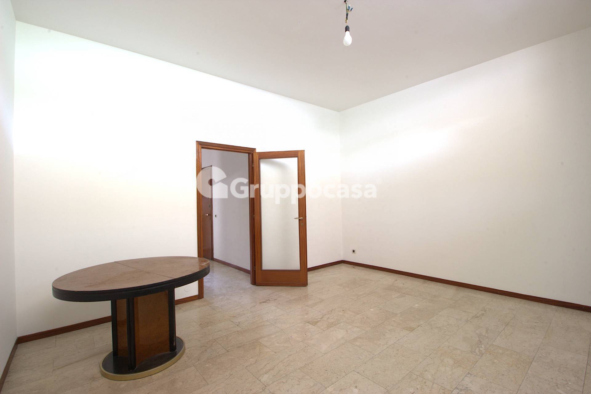 Appartamento in vendita a Buscate