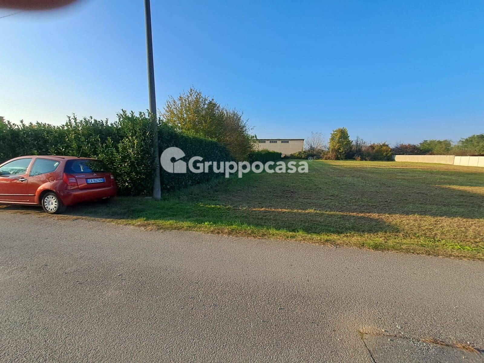 Terreno edificabile in vendita a Marcallo con Casone