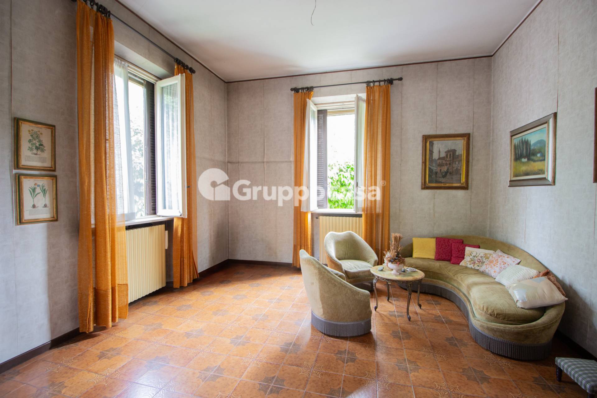 Villa in vendita a Marcallo con Casone