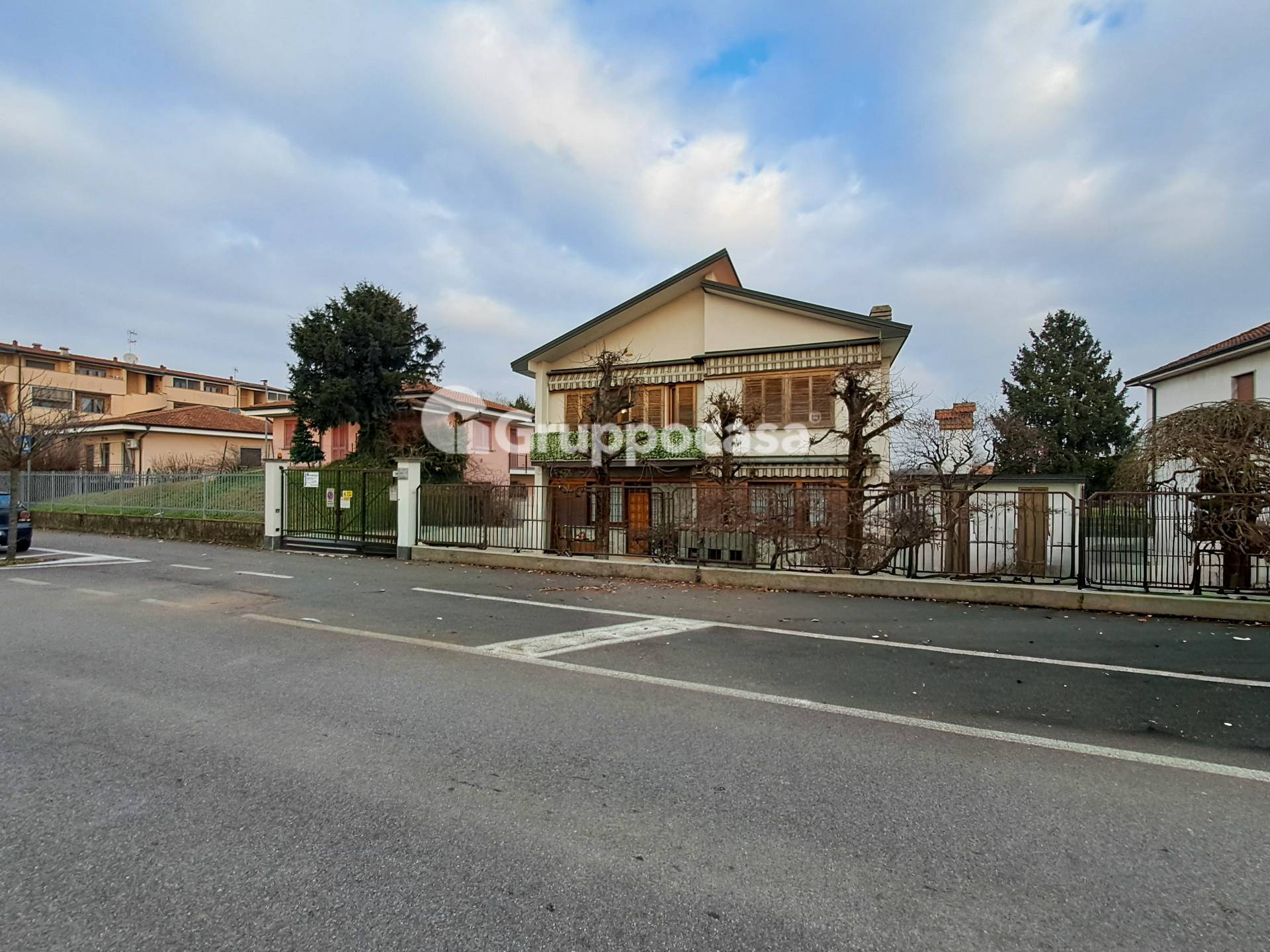 Appartamento in villa in vendita a Bareggio