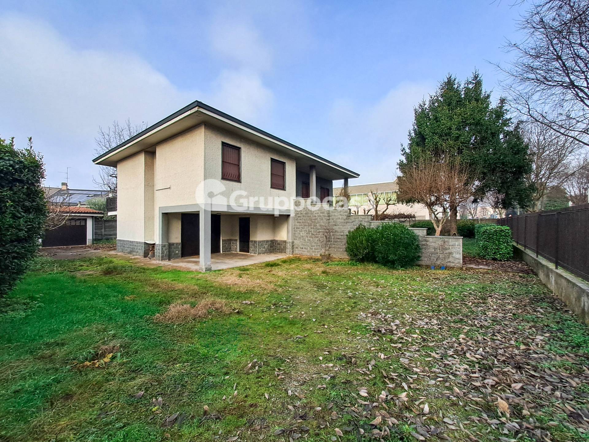 Villa in vendita a Santo Stefano Ticino