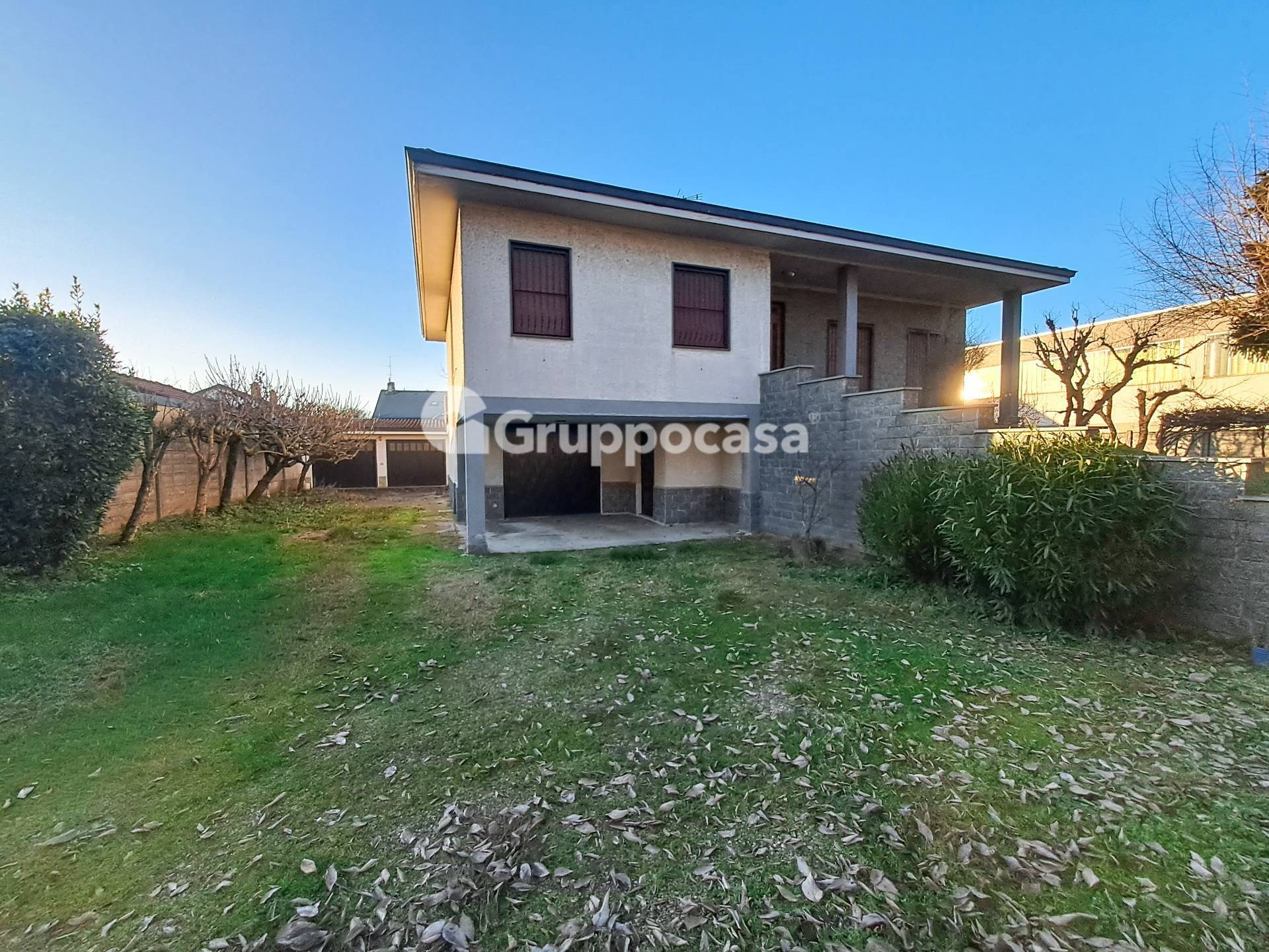 Villa in vendita a Santo Stefano Ticino