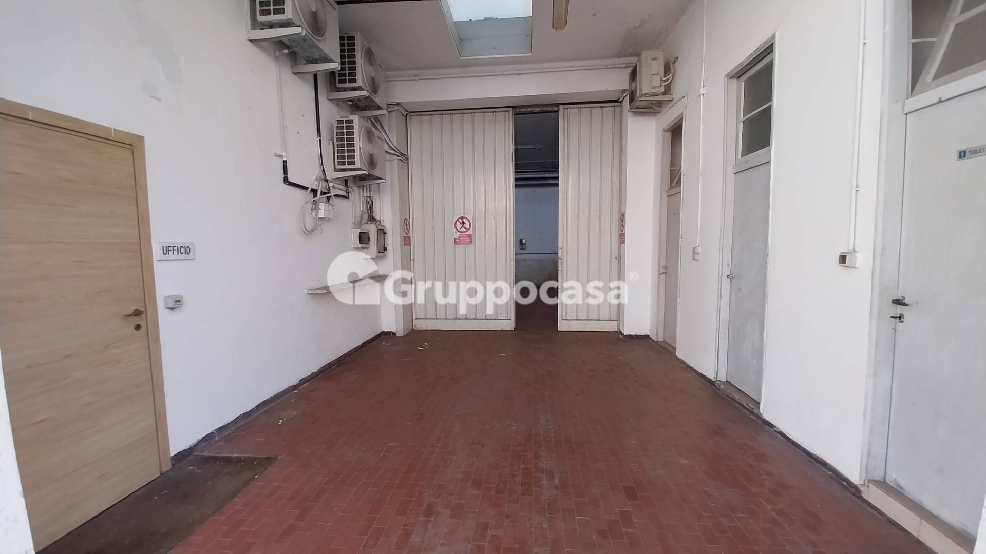 Capannone in affitto a Magenta