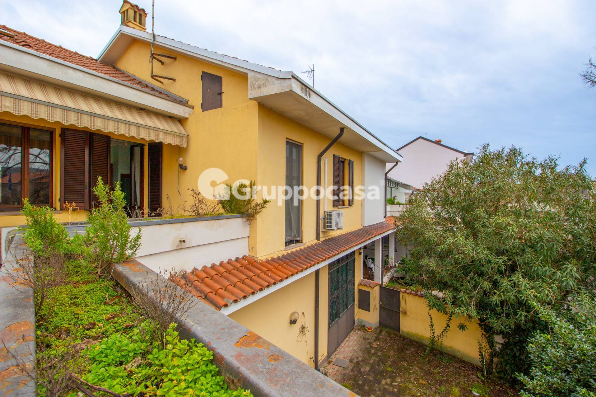 Casa singola in vendita a Magenta