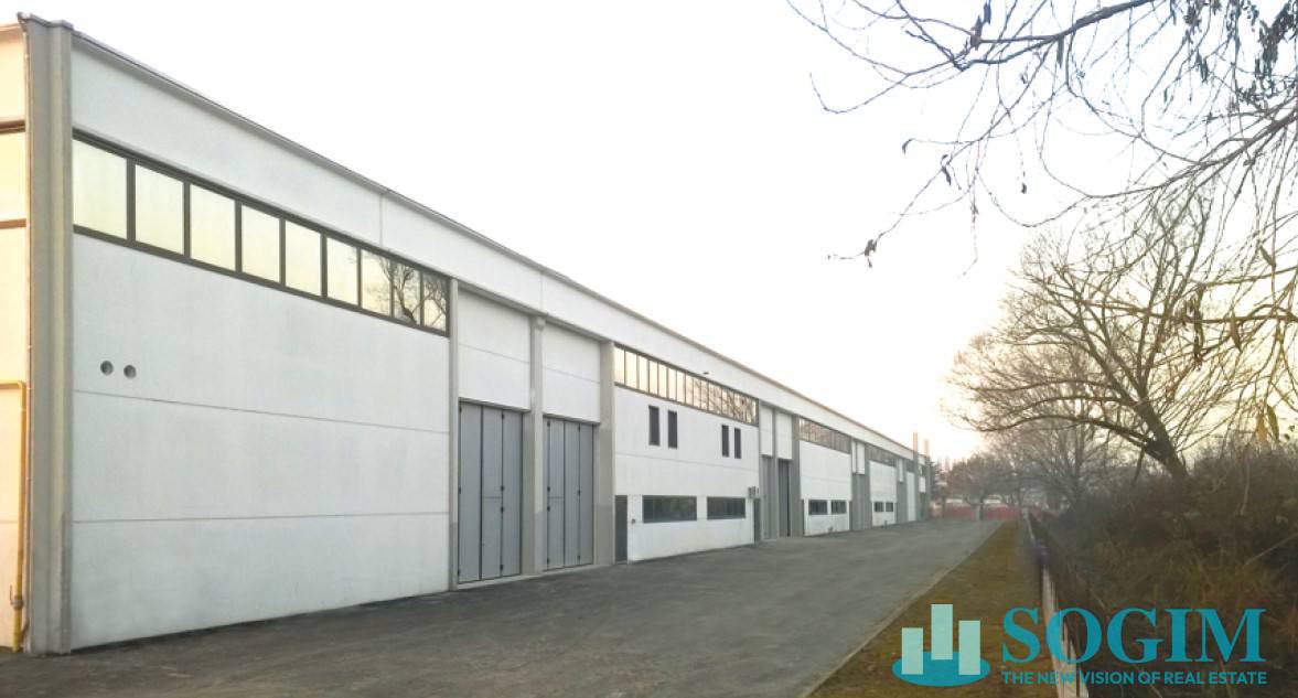 Capannone in affitto a Peschiera Borromeo