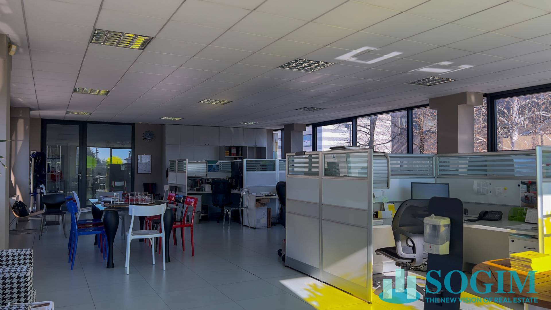 Capannone in vendita a Varedo