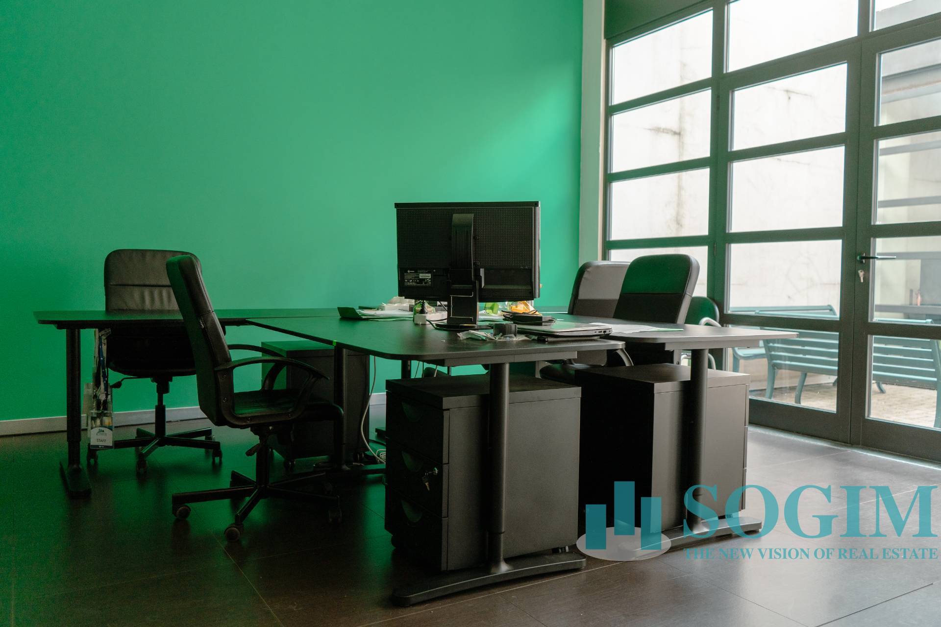 Ufficio in vendita a Milano, v.le monza