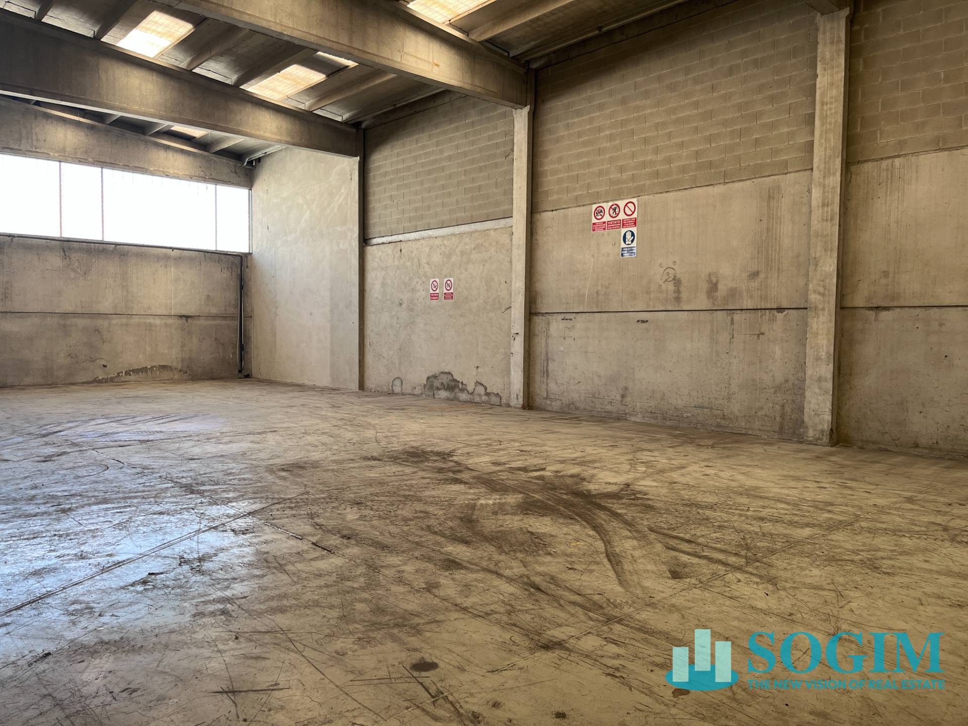 Capannone + Palazzina Uffici in affitto a Albairate, Cascina Faustina