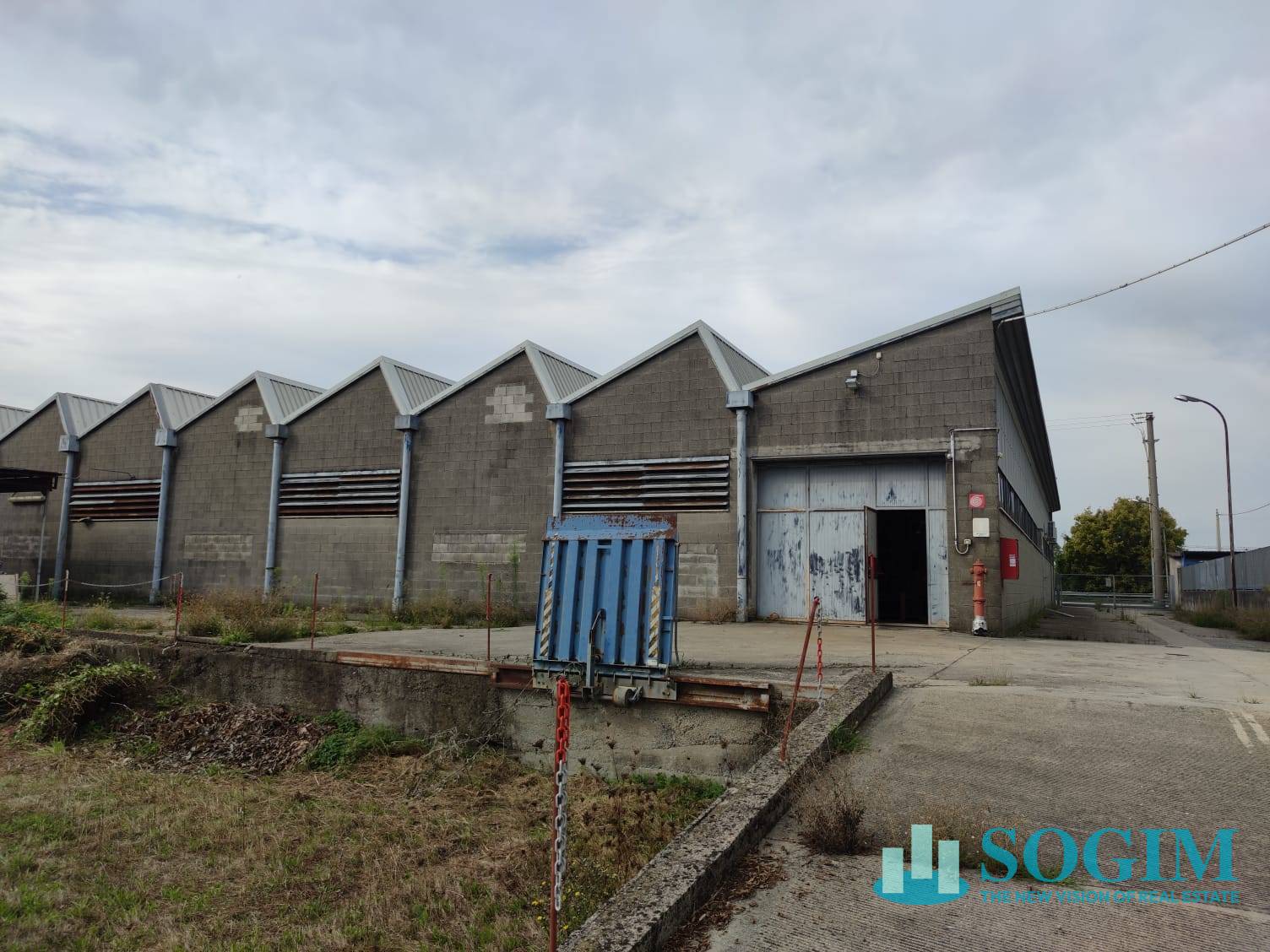 Capannone in vendita a Bottanuco