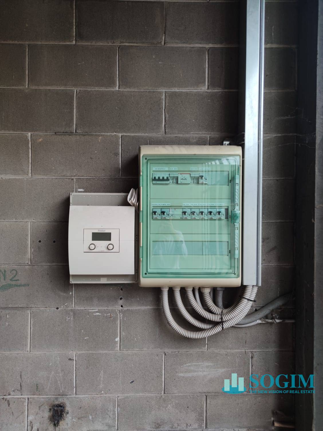 Capannone in vendita a Bottanuco