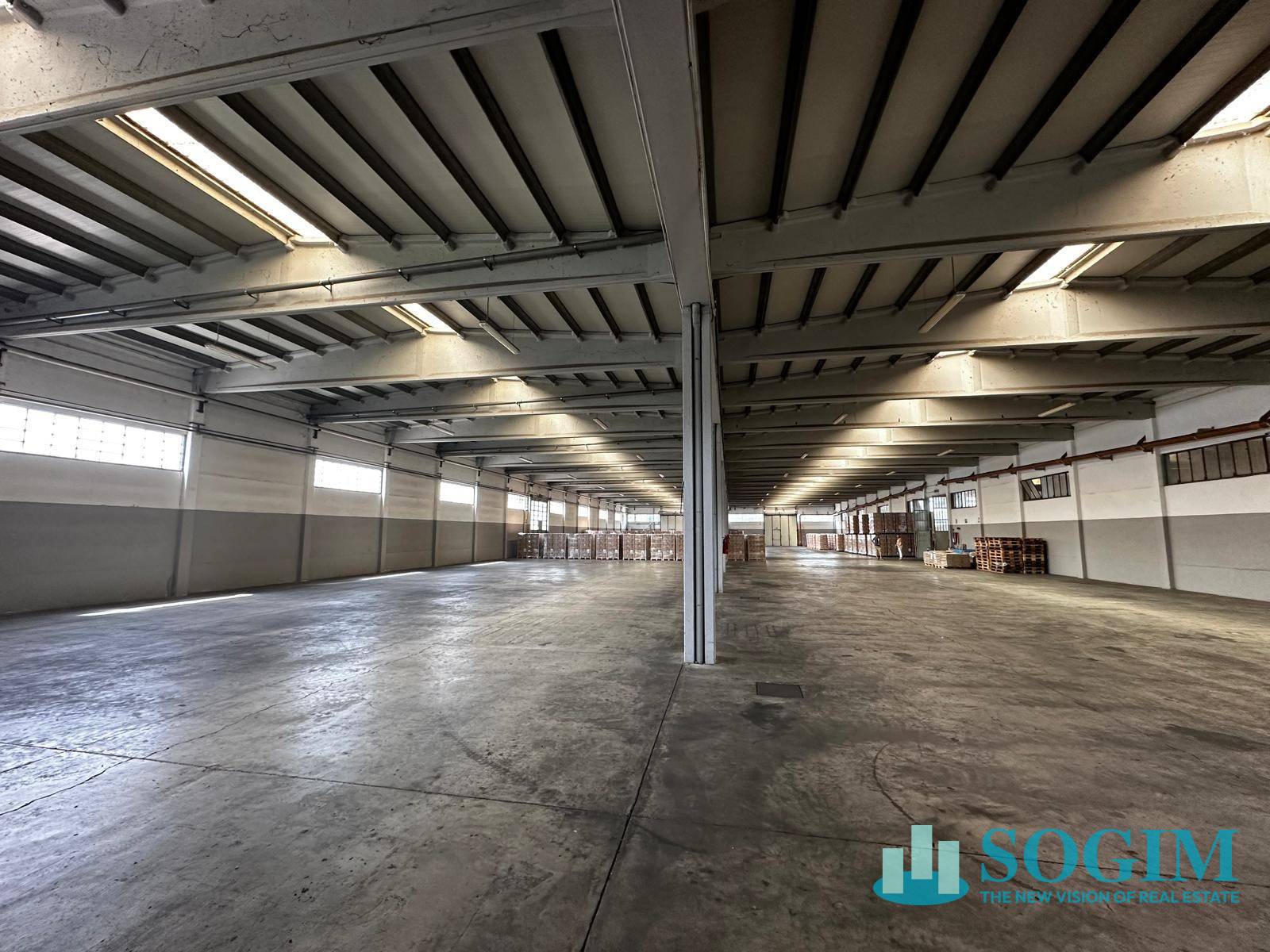 Logistica in vendita a Casalpusterlengo