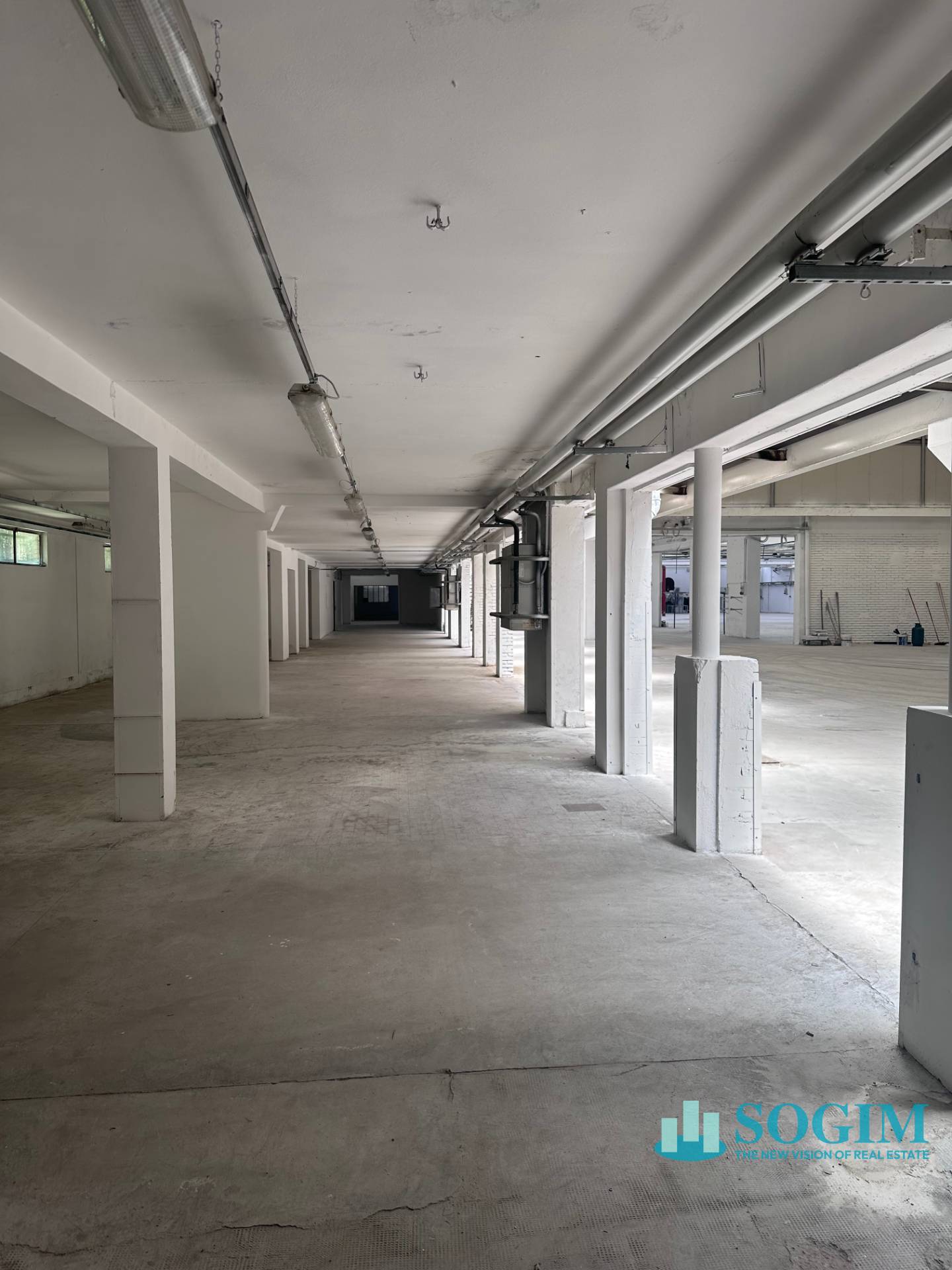 Capannone in affitto a Seveso