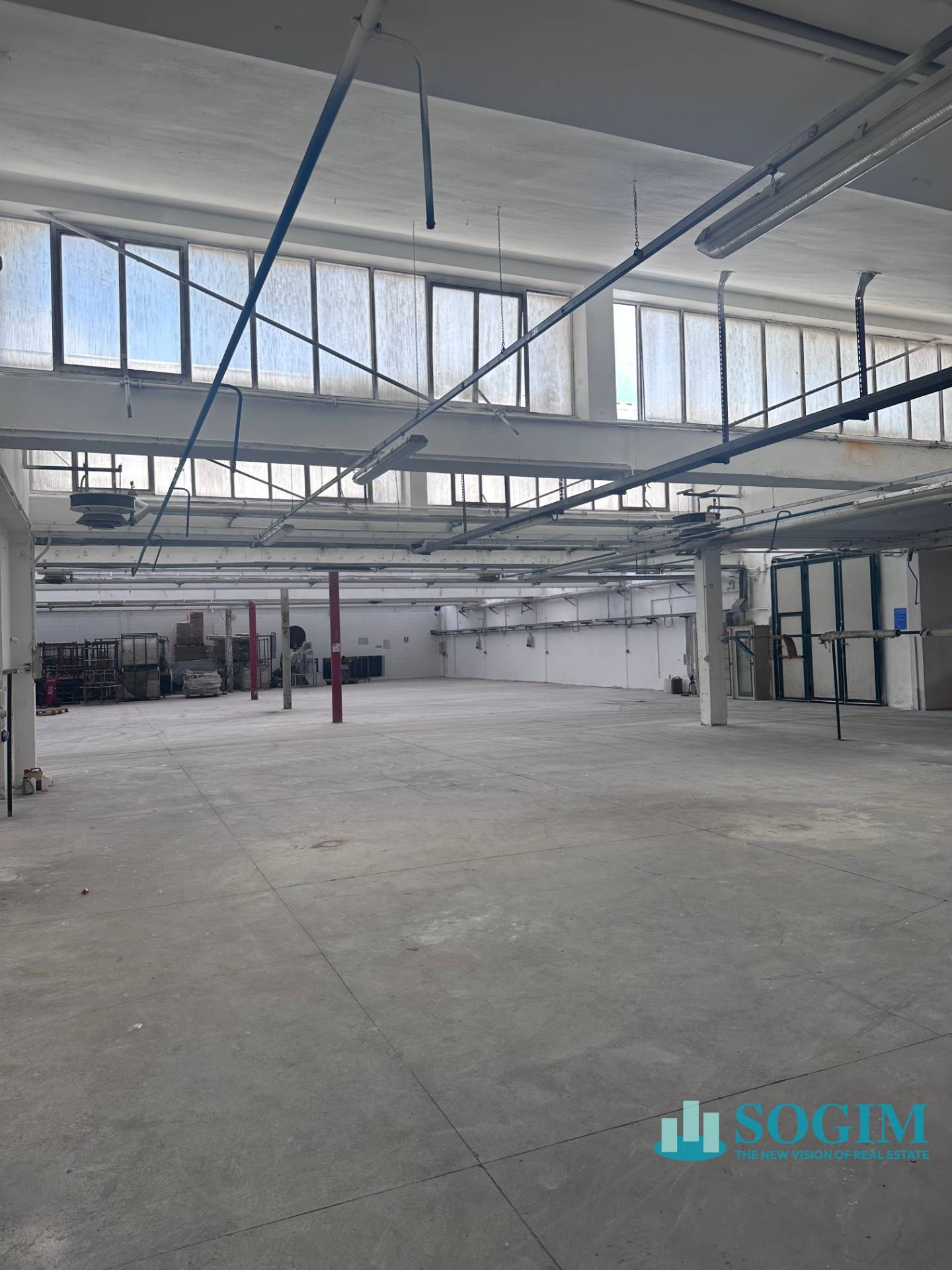 Capannone in affitto a Seveso