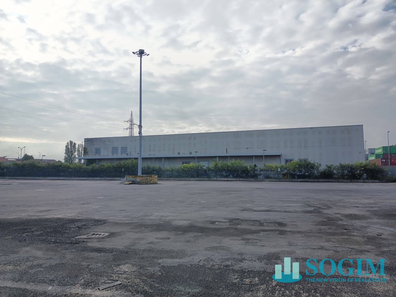 Terreno industriale in vendita a Pioltello