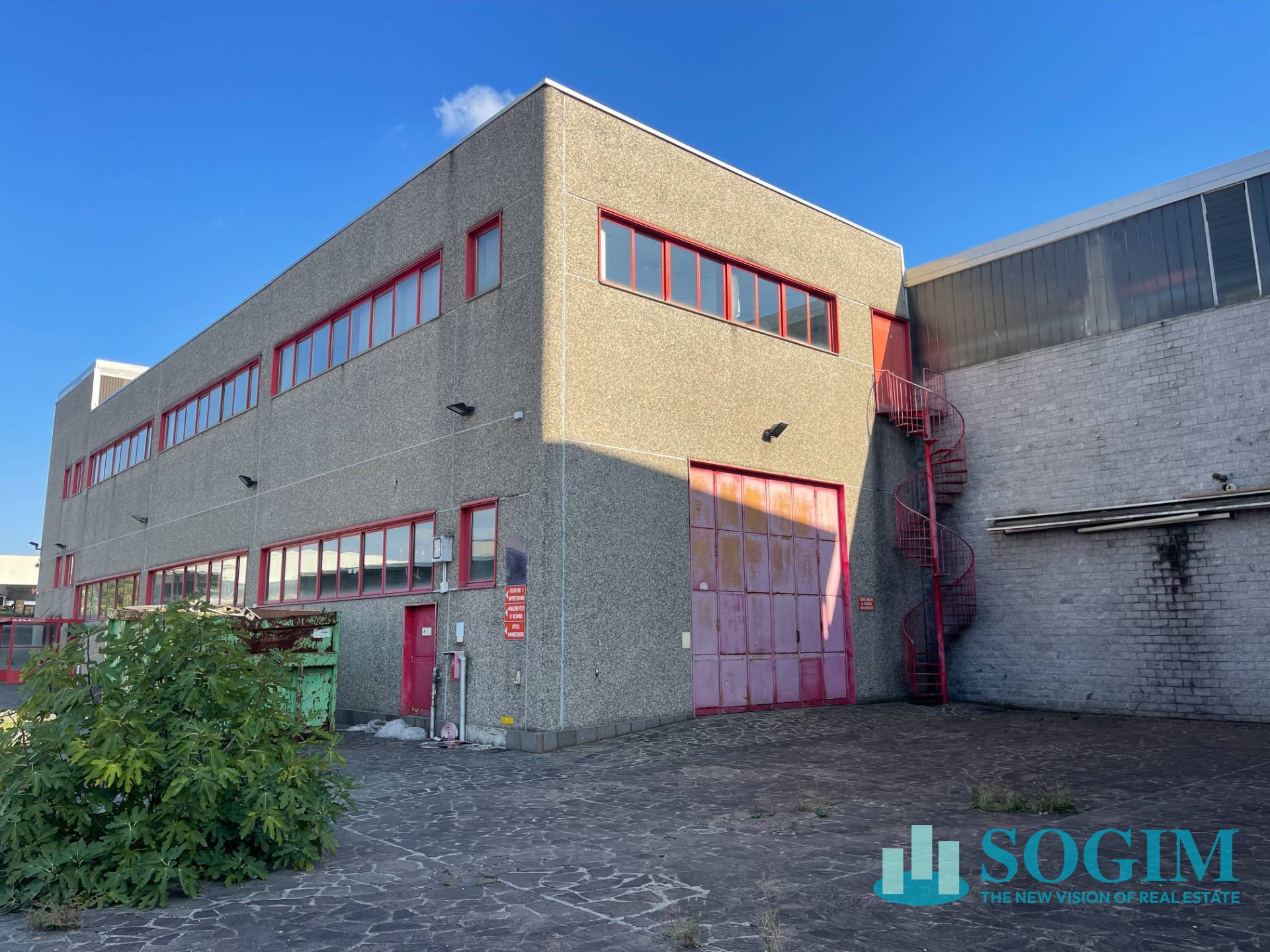 Capannone in vendita a Bussero