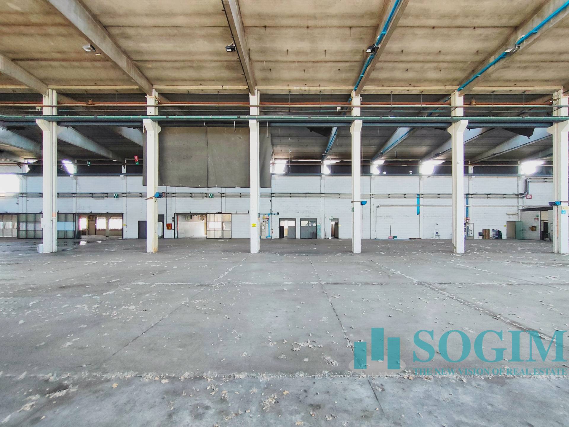 Capannone in vendita a Pieve Emanuele, FIZZONASCO