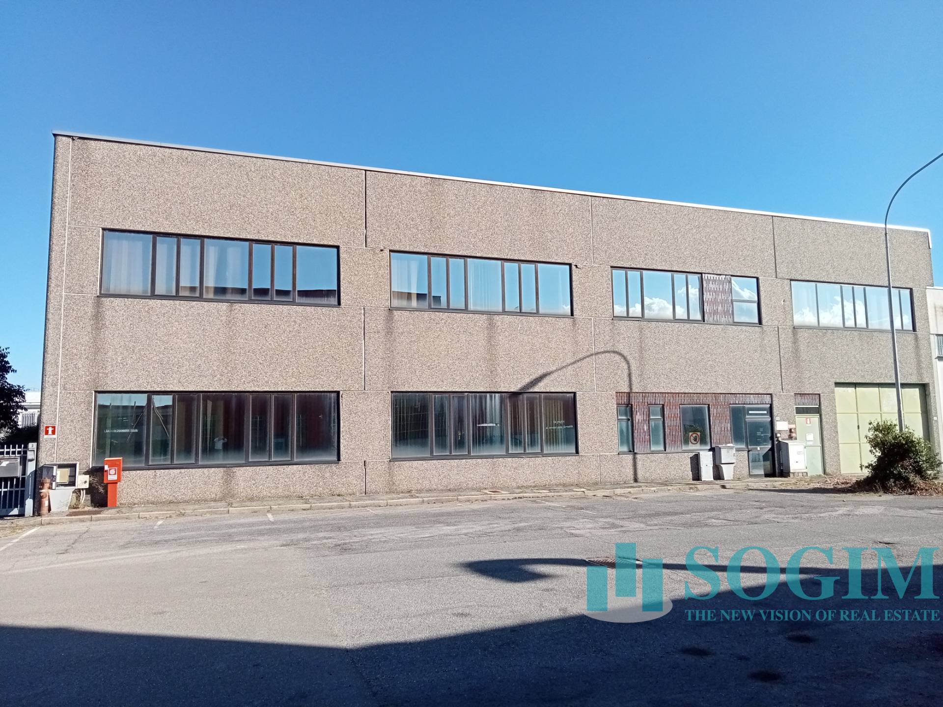 Capannone in affitto a Gaggiano