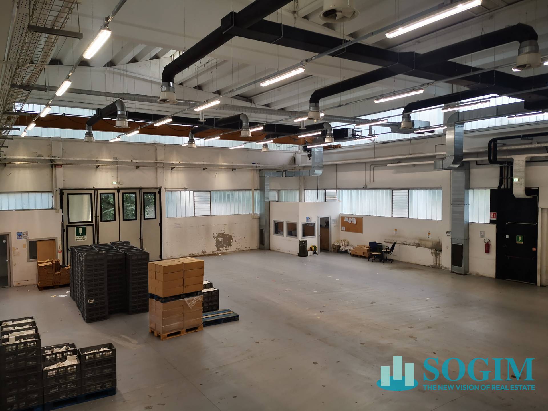 Capannone in affitto a Novate Milanese