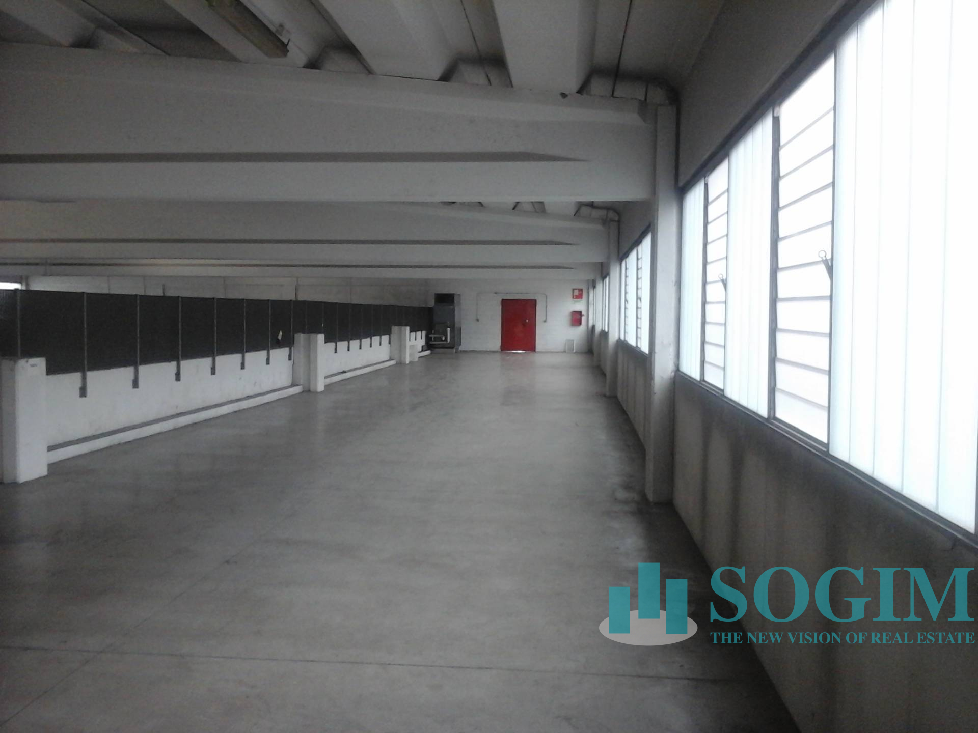 Capannone in affitto a Novate Milanese