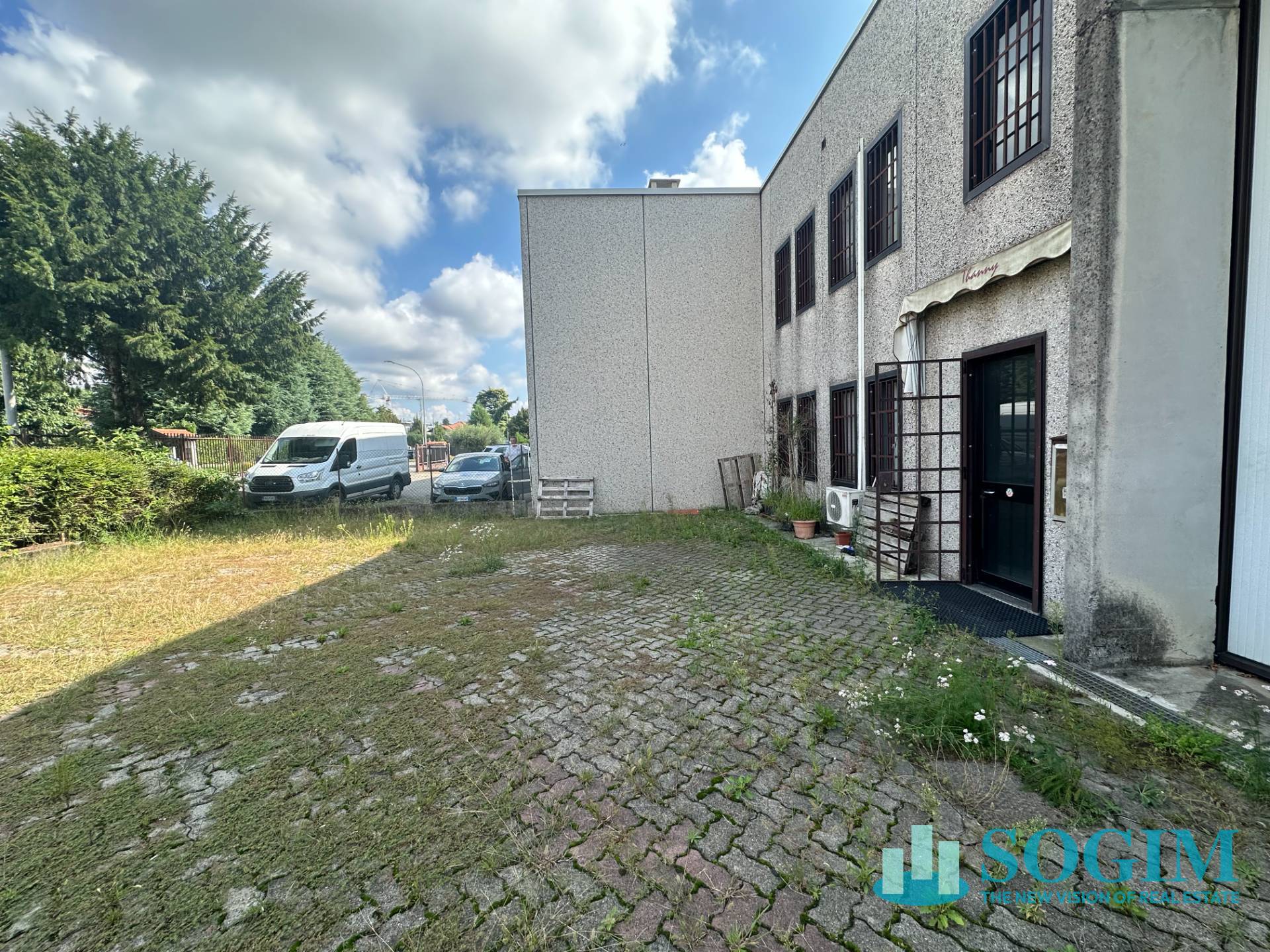 Capannone in vendita a Paderno d'Adda