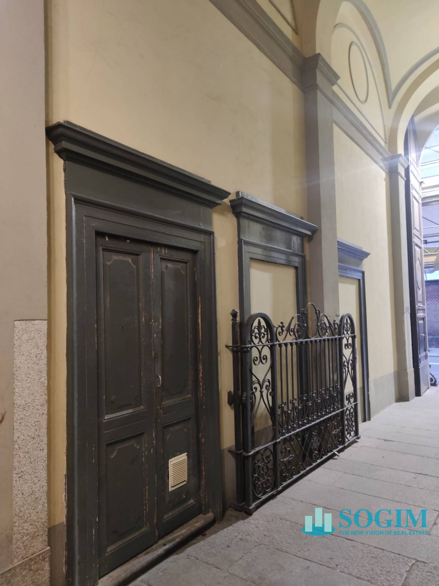 Negozio in affitto a Milano, Tribunale