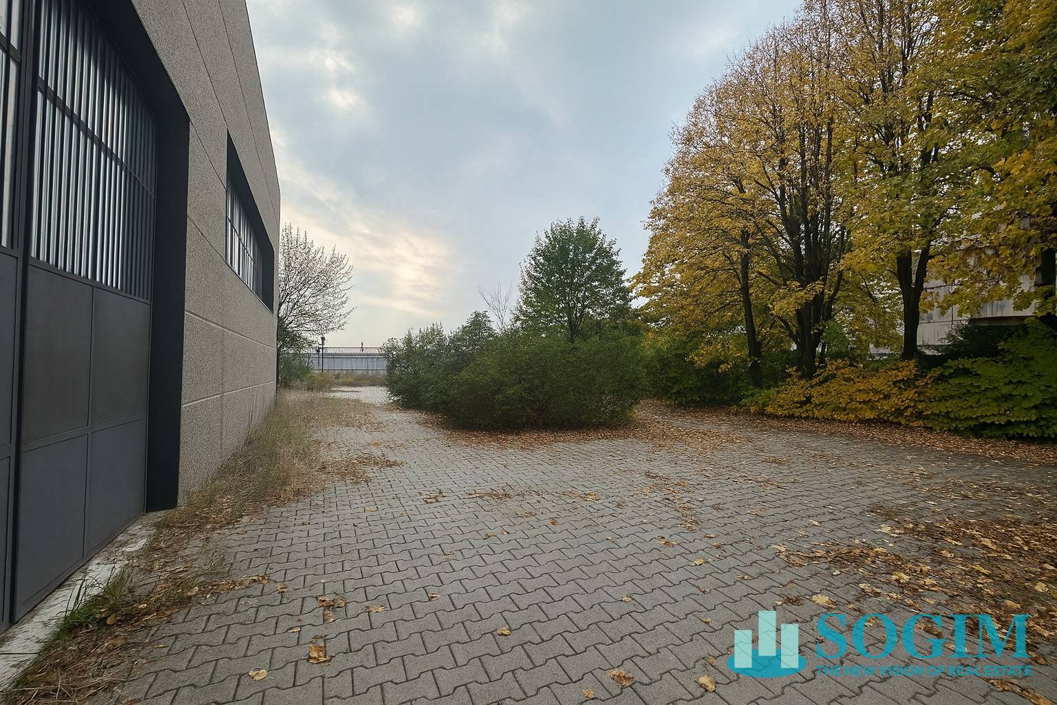 Capannone in vendita a Muggi