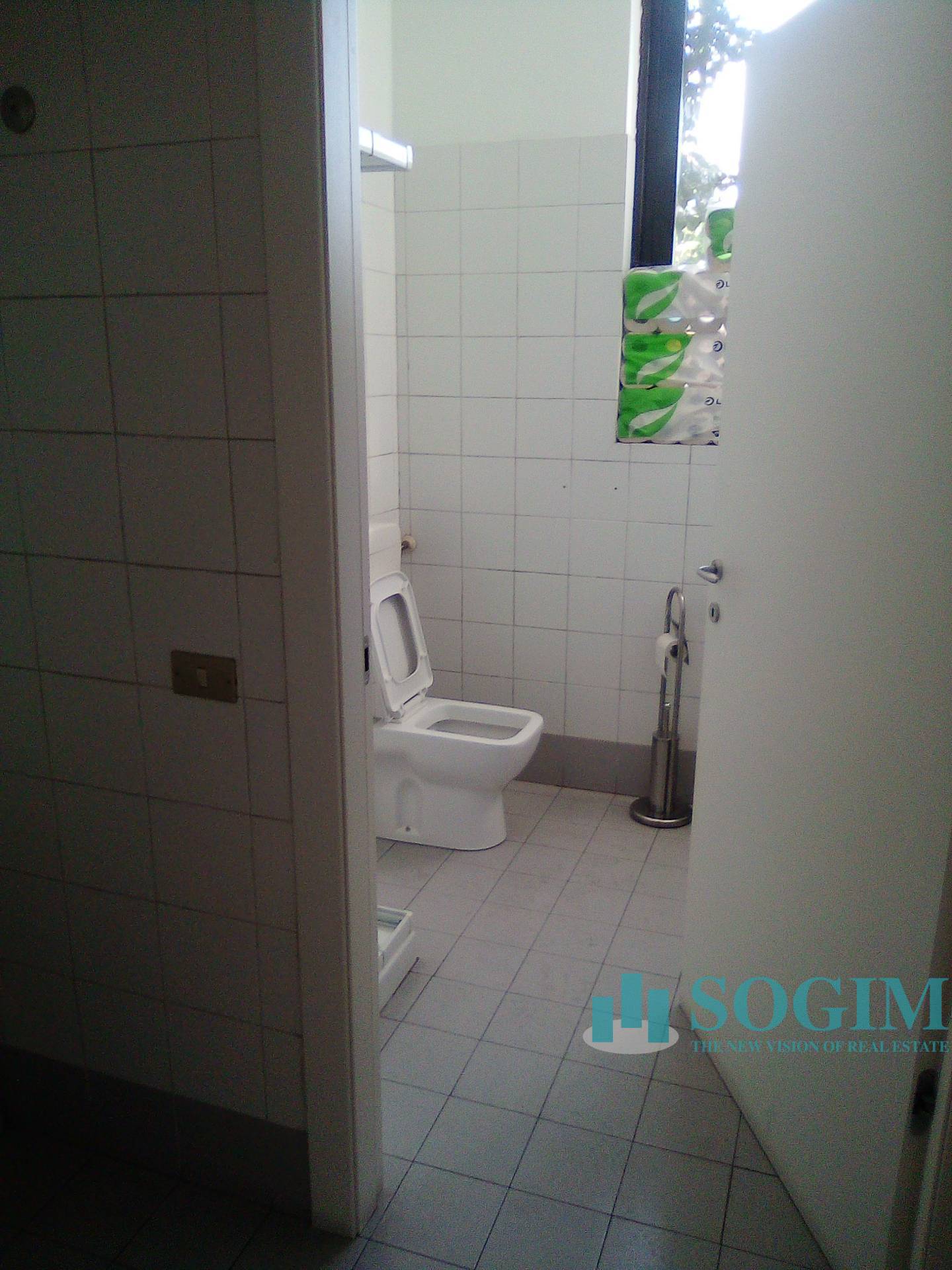 Capannone in affitto a Buccinasco