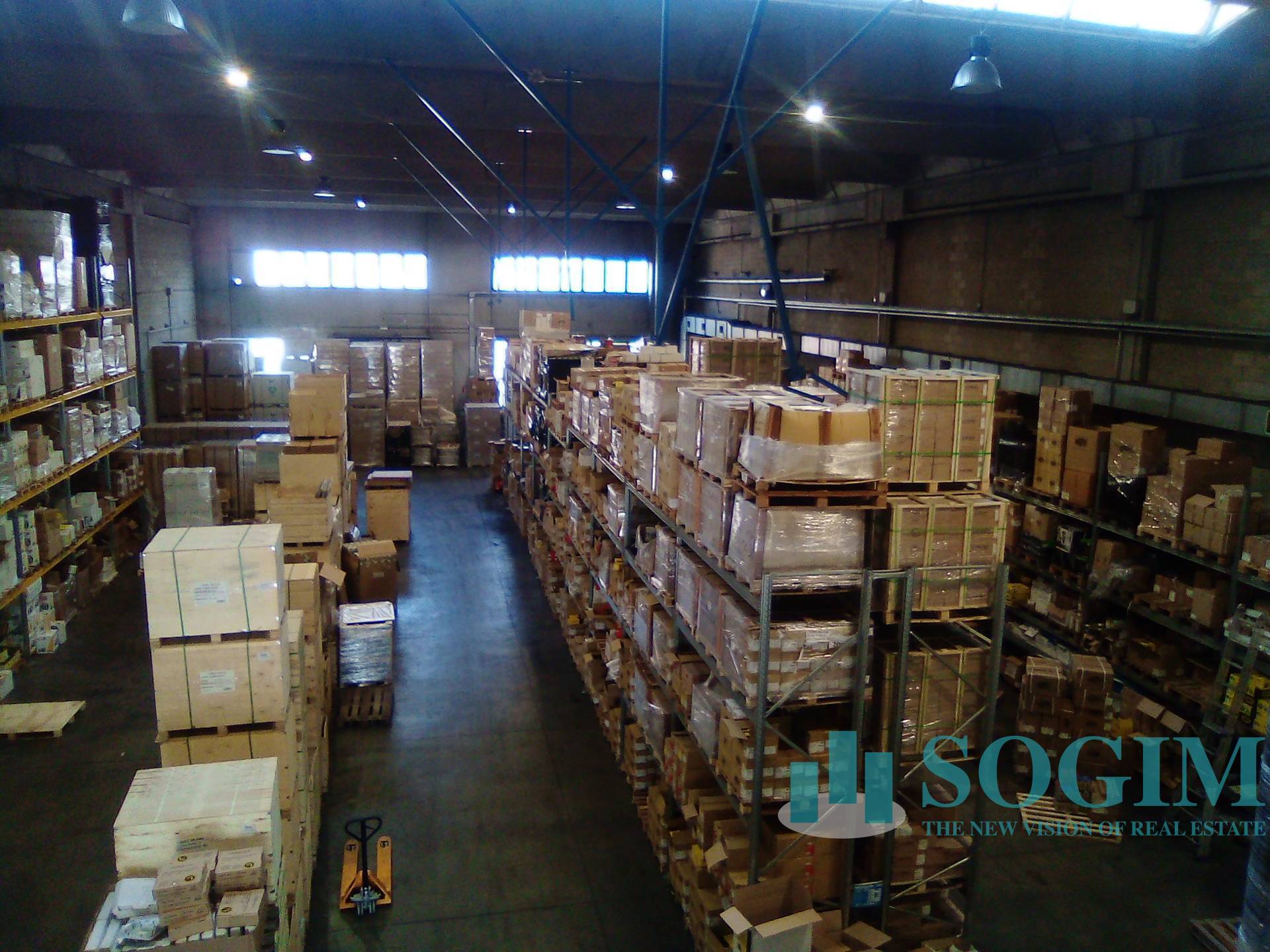 Capannone in affitto a Buccinasco