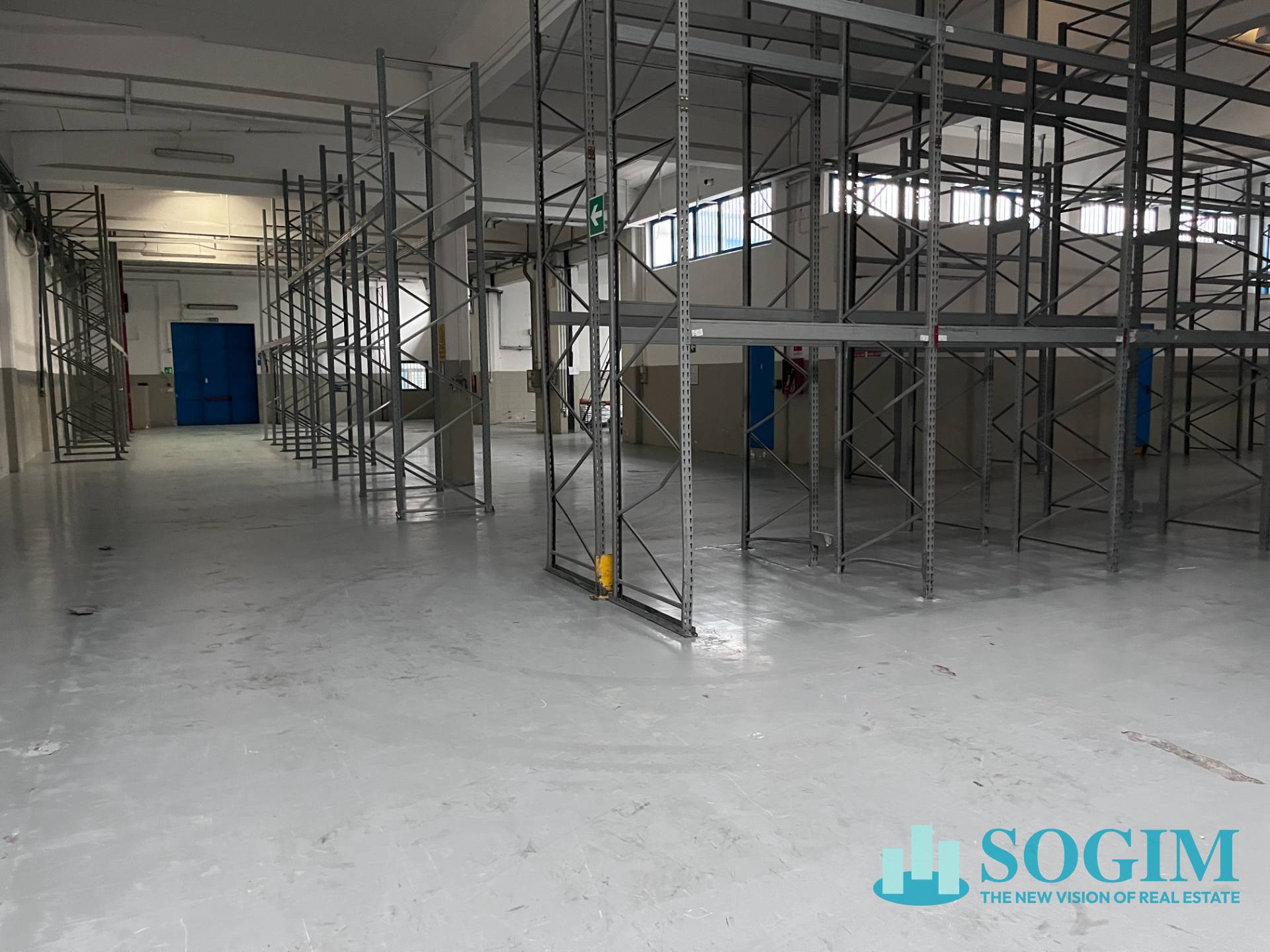 Capannone + Palazzina Uffici in affitto a Settimo Milanese