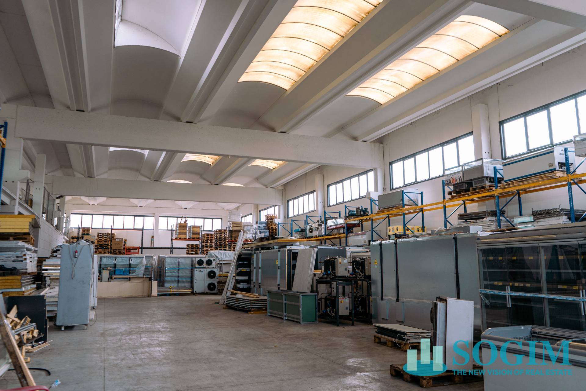 Capannone in vendita a San Zenone al Lambro