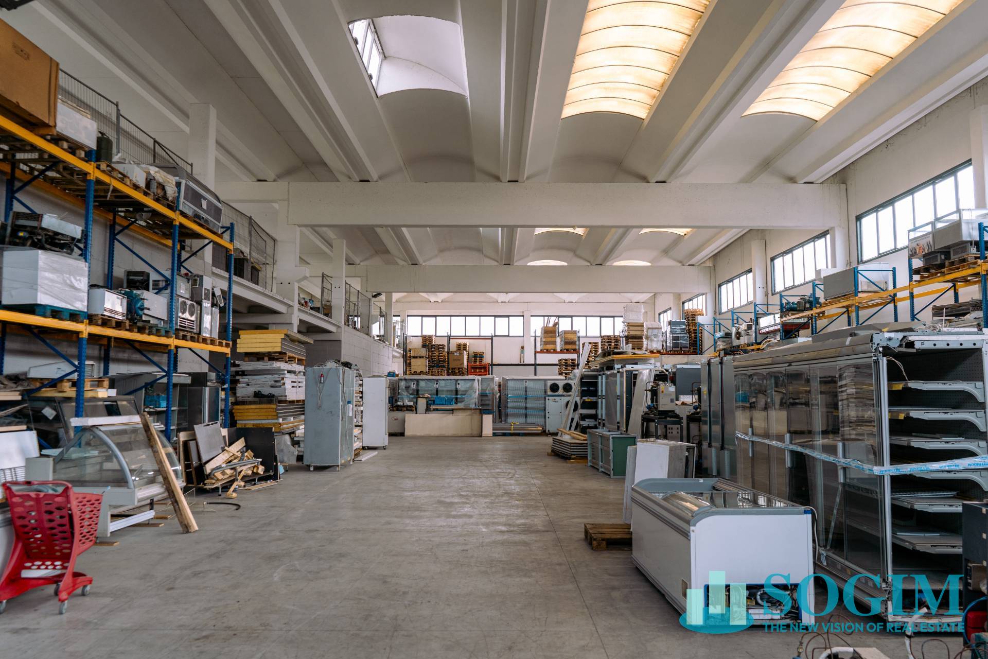 Capannone in vendita a San Zenone al Lambro