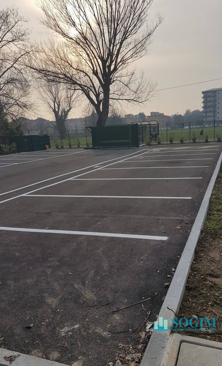 Terreno commerciale in vendita a Pioltello