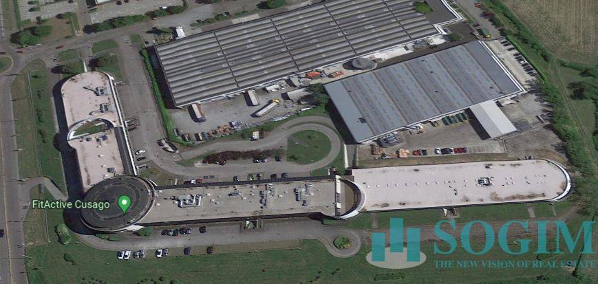 Immobile commerciale in affitto a Cusago