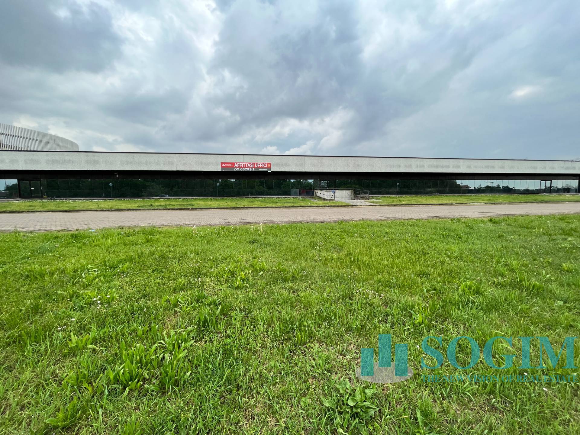 Immobile commerciale in affitto a Cusago