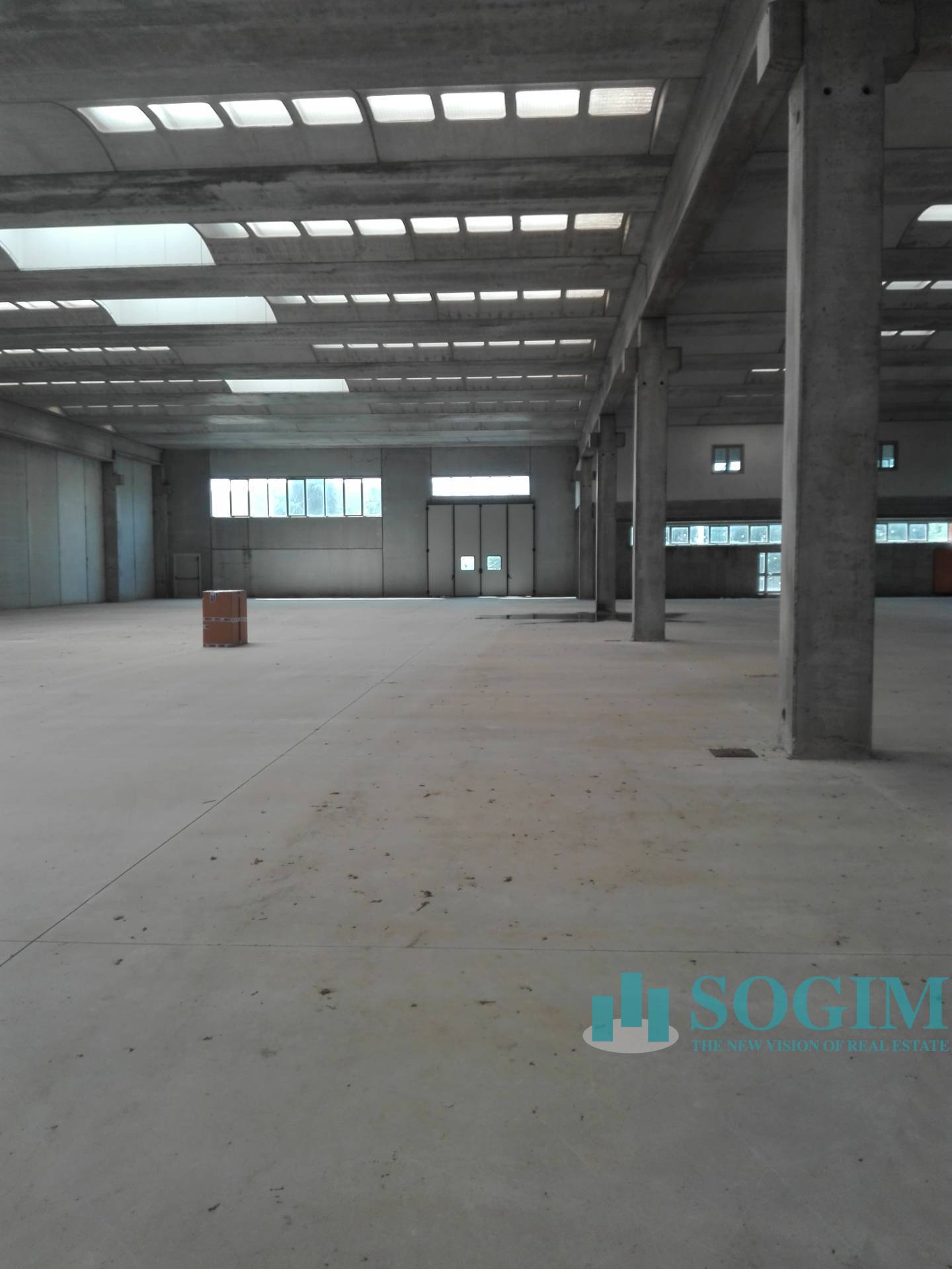 Capannone in affitto a Dairago