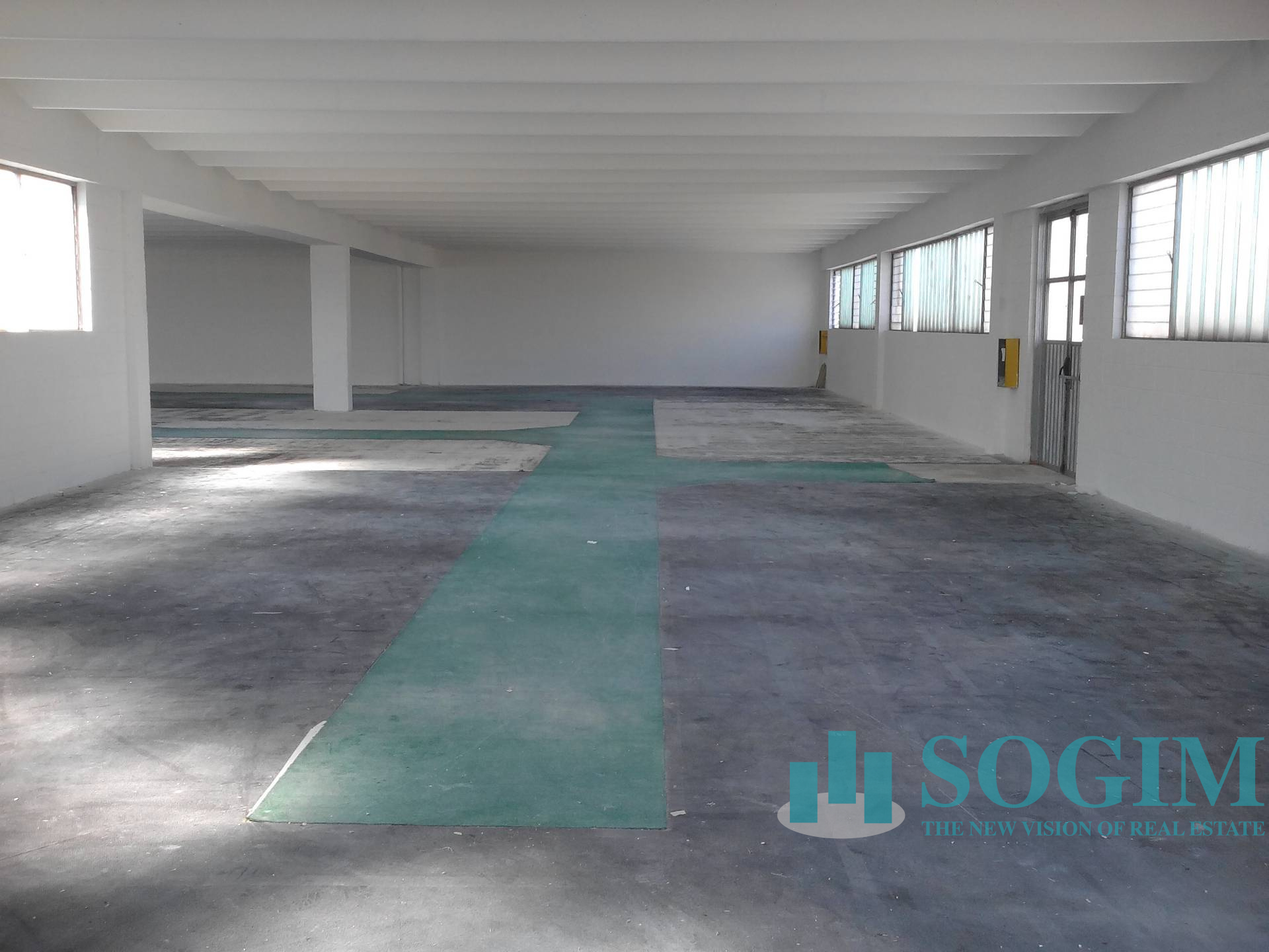 Immobile commerciale in affitto a Settimo Milanese