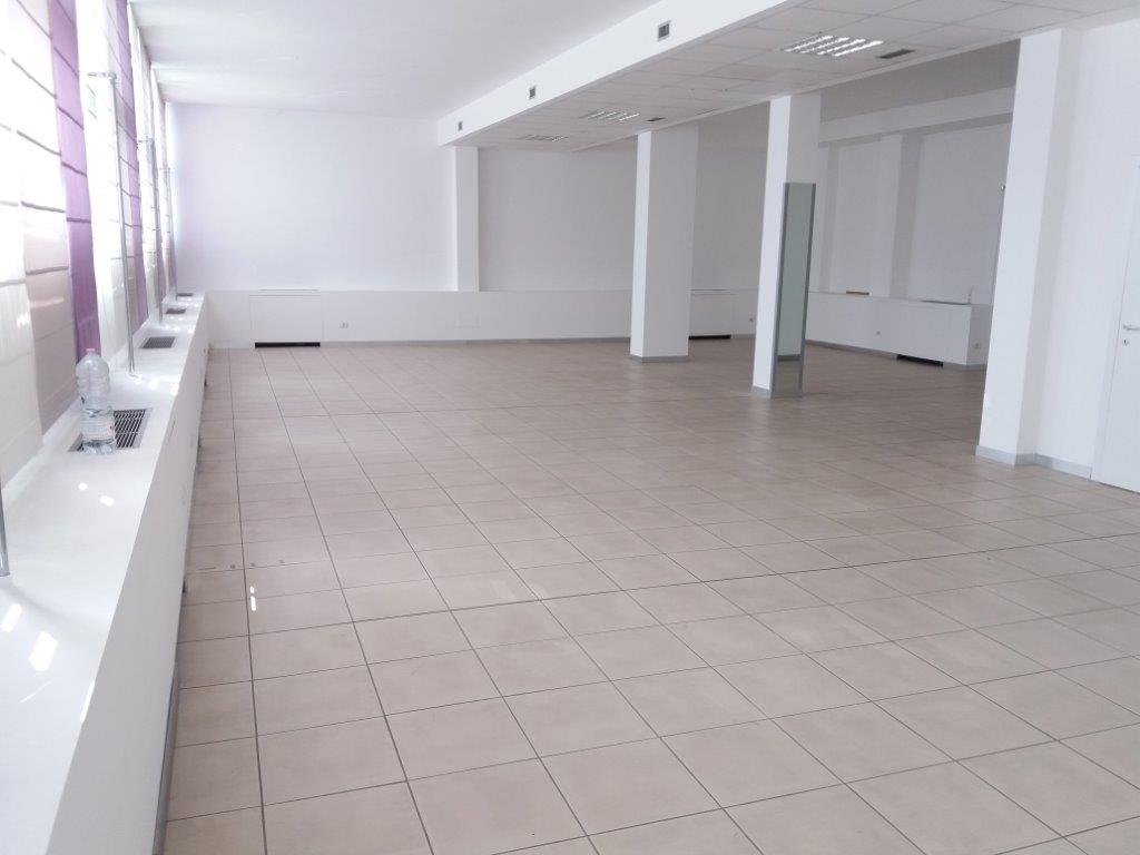 Ufficio in affitto a Cernusco sul Naviglio