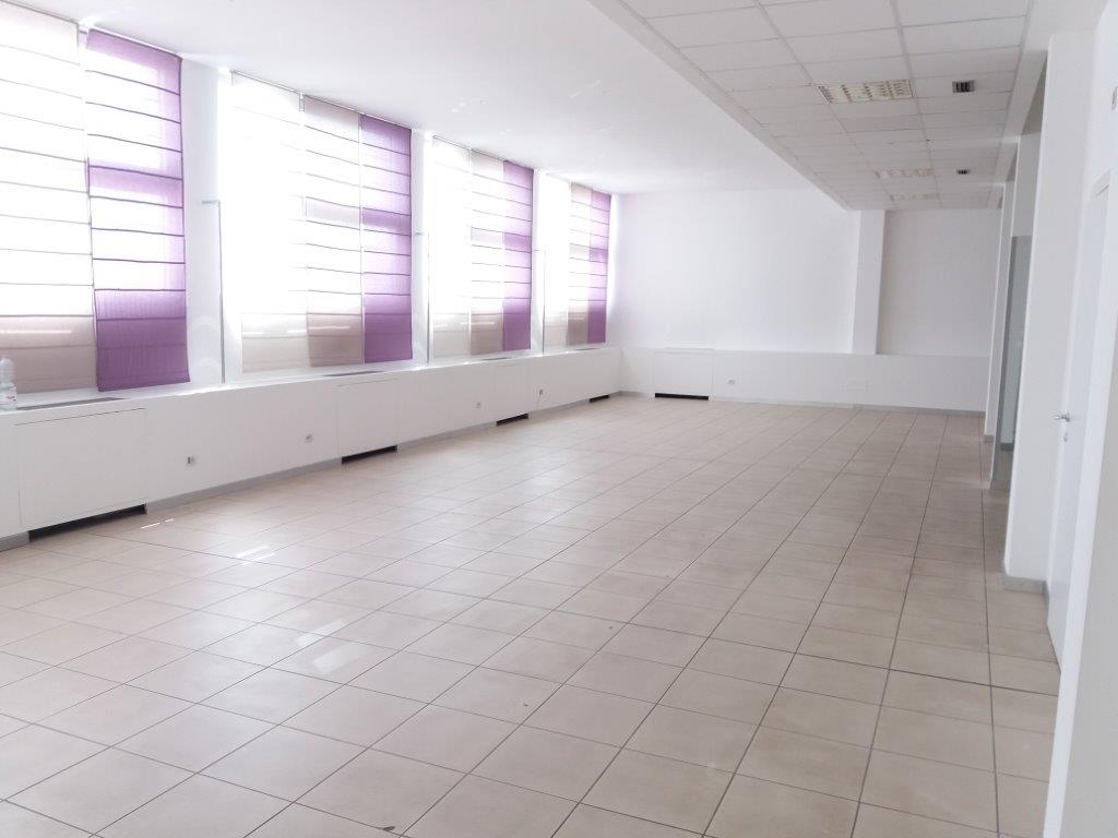 Ufficio in affitto a Cernusco sul Naviglio