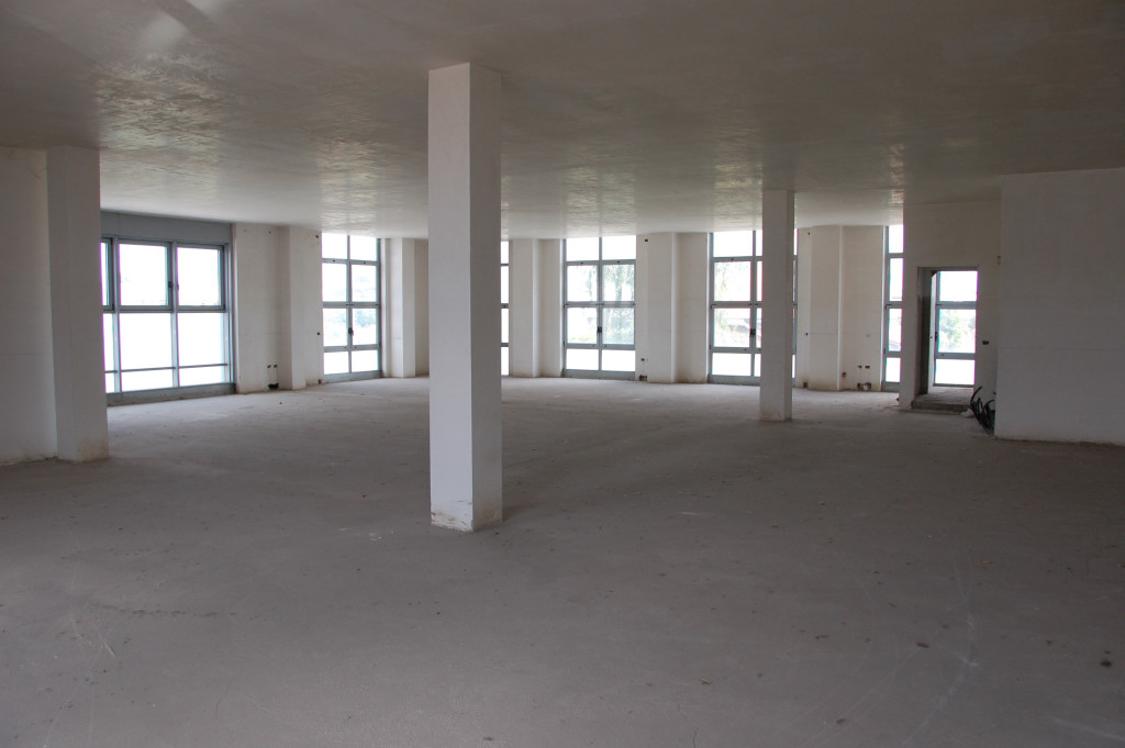 Ufficio in vendita a Giussano, Paina