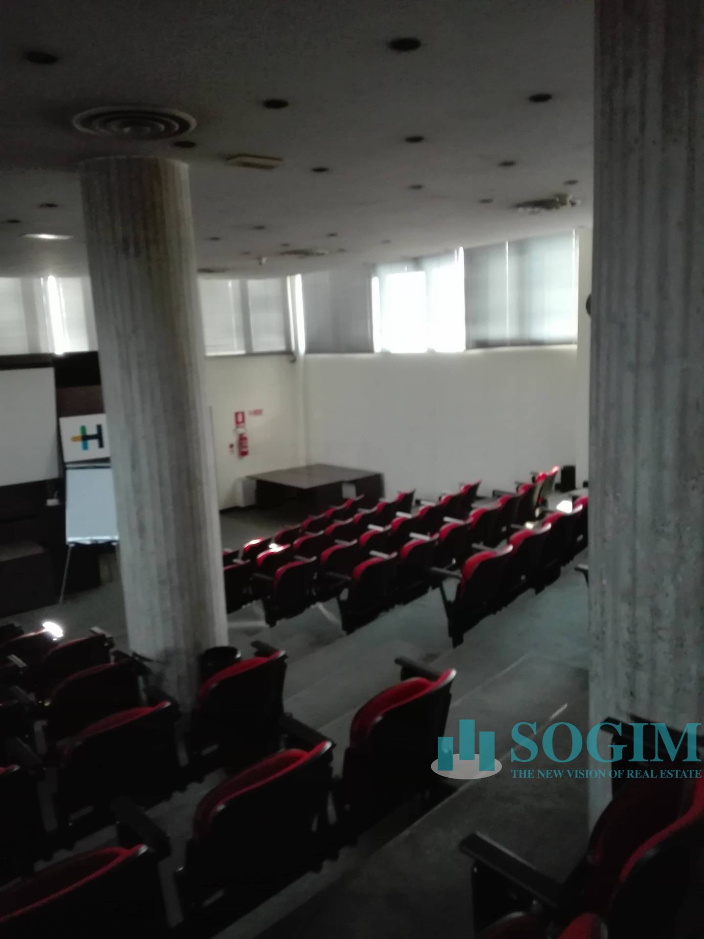 Ufficio in affitto a Bollate