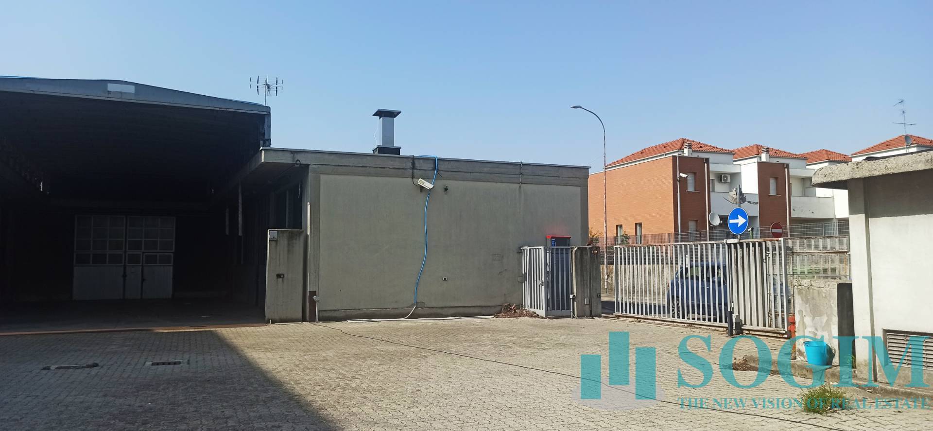 Capannone in vendita a Peschiera Borromeo, Bellingera