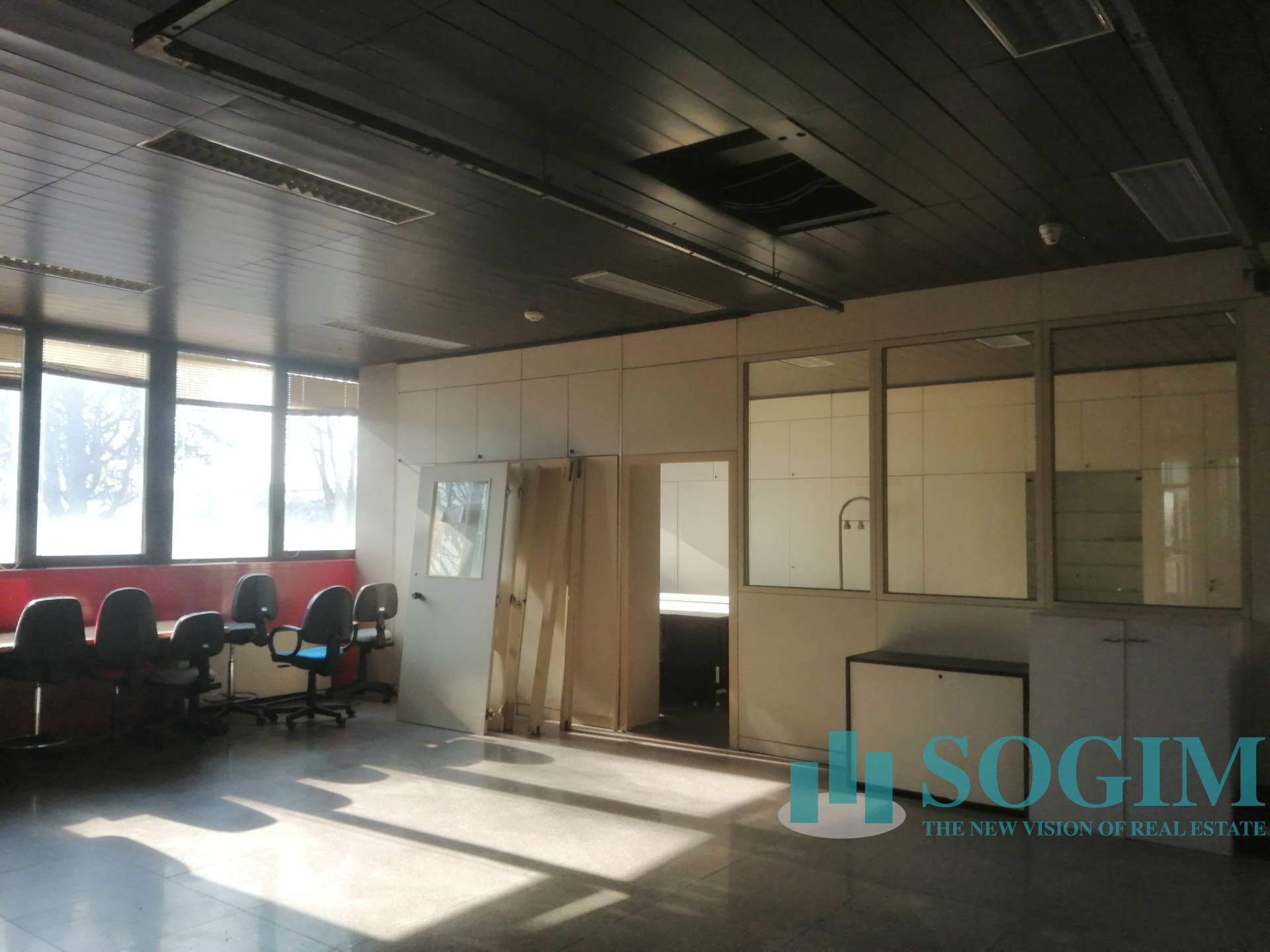 Capannone in vendita a Cornate d'Adda