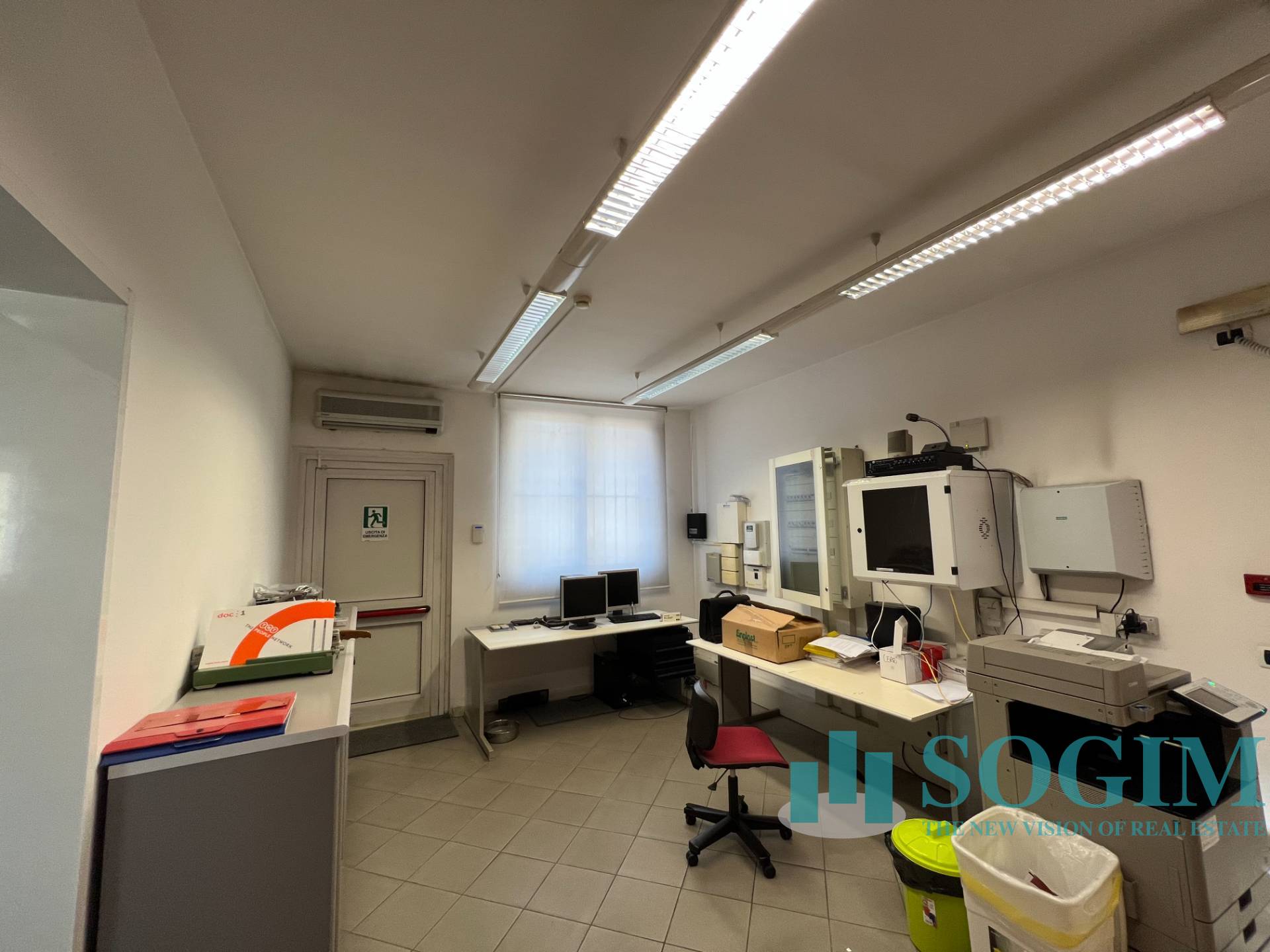 Capannone + Palazzina Uffici in vendita a Santo Stefano Ticino