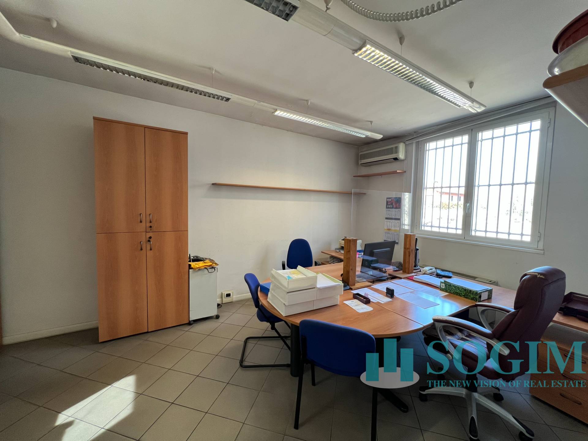 Capannone + Palazzina Uffici in vendita a Santo Stefano Ticino