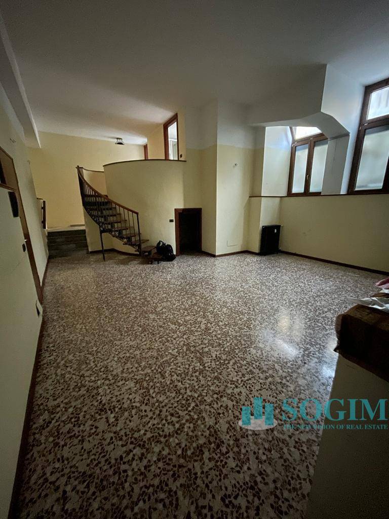 Ufficio in affitto a Monza, * Centro Storico