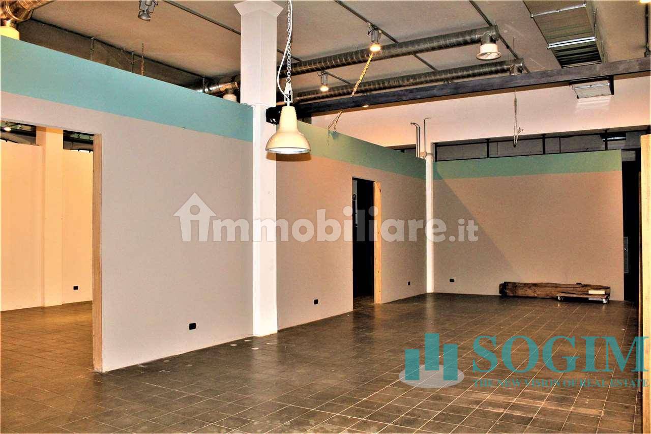 Immobile commerciale in affitto a Gallarate