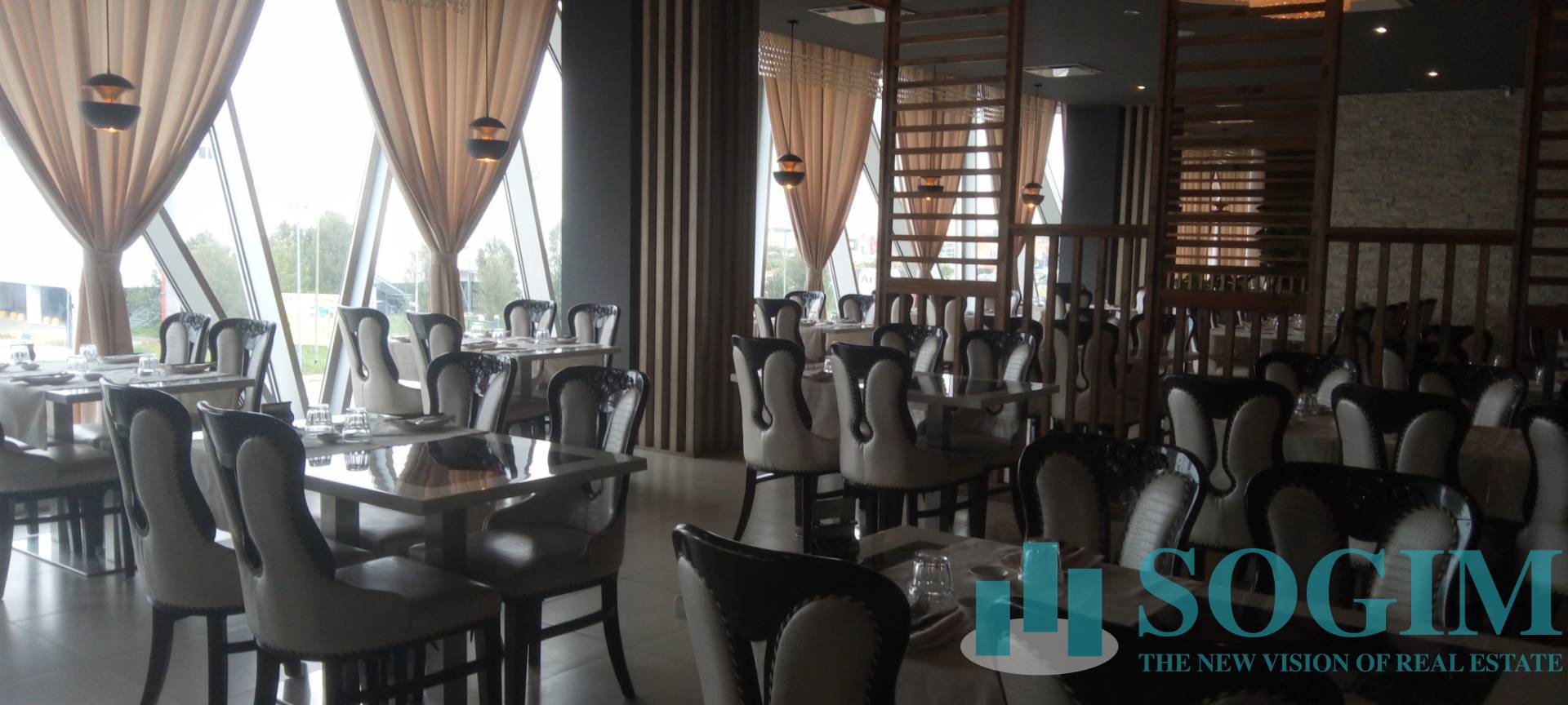 Immobile commerciale in affitto a Busnago