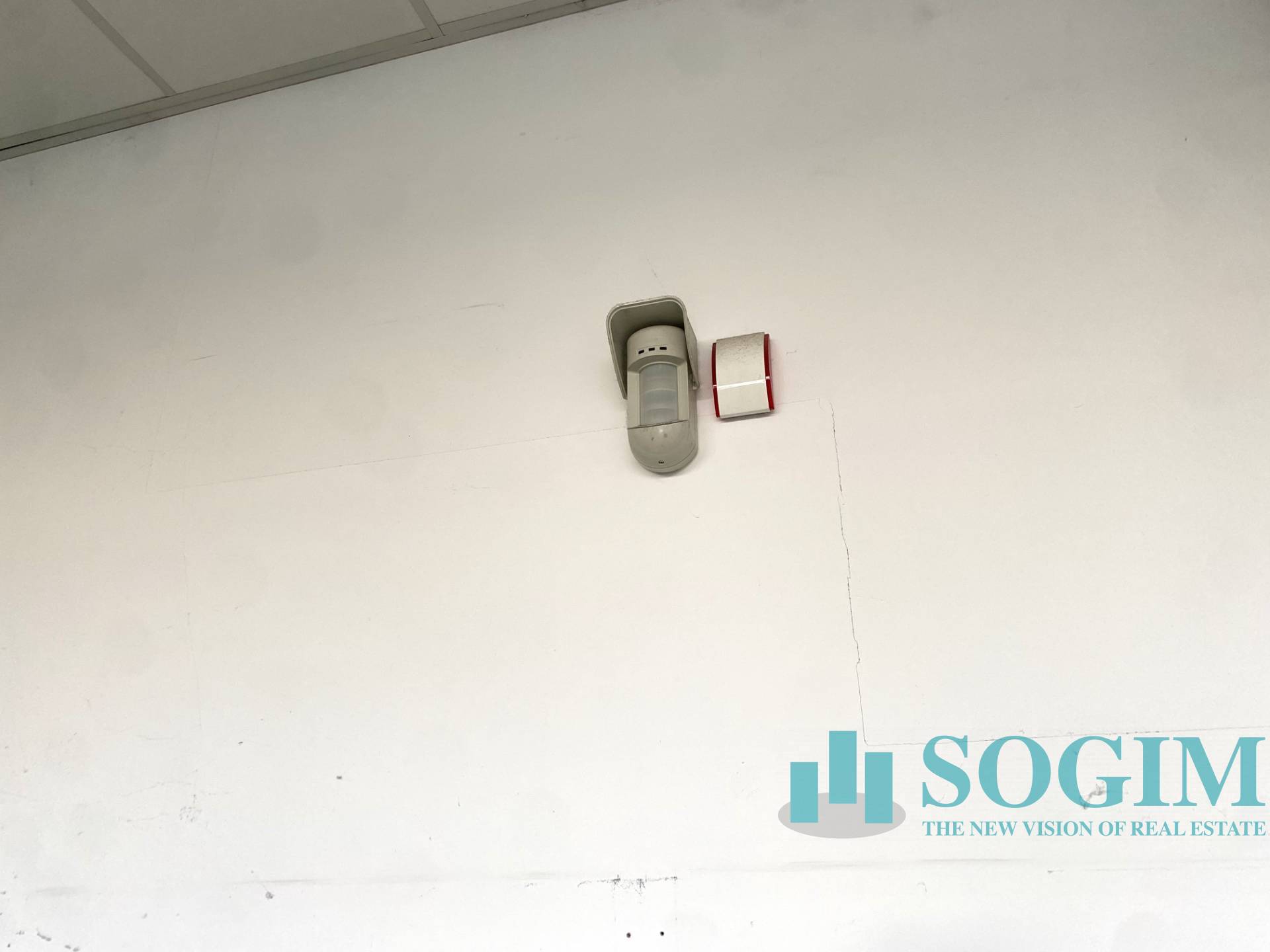 Immobile commerciale in vendita a Vimercate